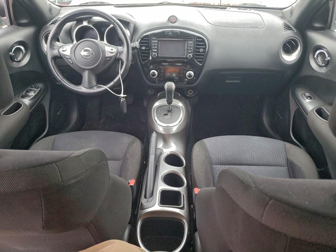 2015 Nissan Juke S Silver vin: JN8AF5MR6FT503813