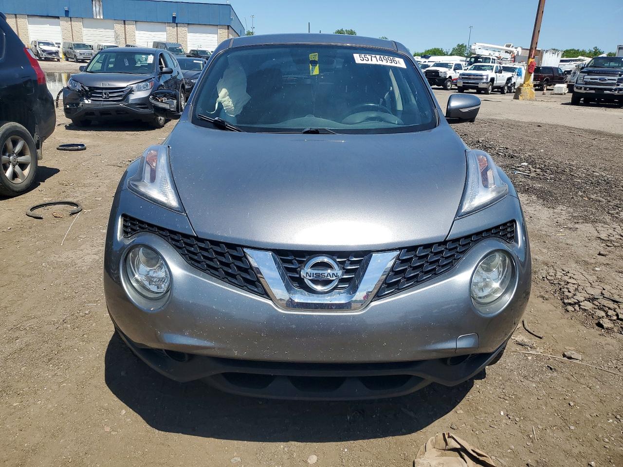 2015 Nissan Juke Sv Gray vin: JN8AF5MR6FT510552