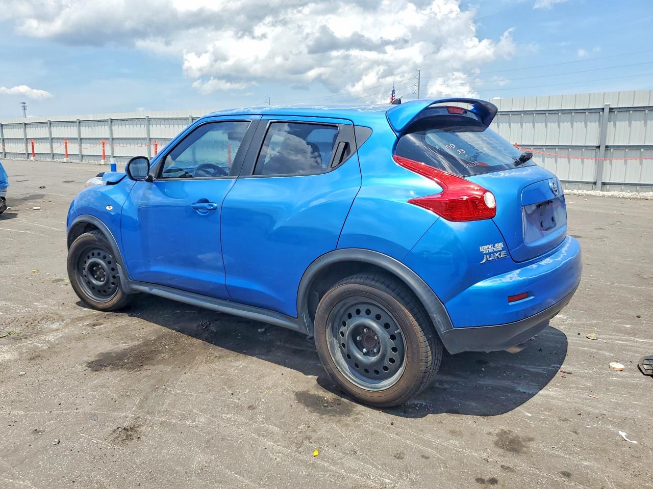 2011 Nissan Juke S Blue vin: JN8AF5MR7BT010426