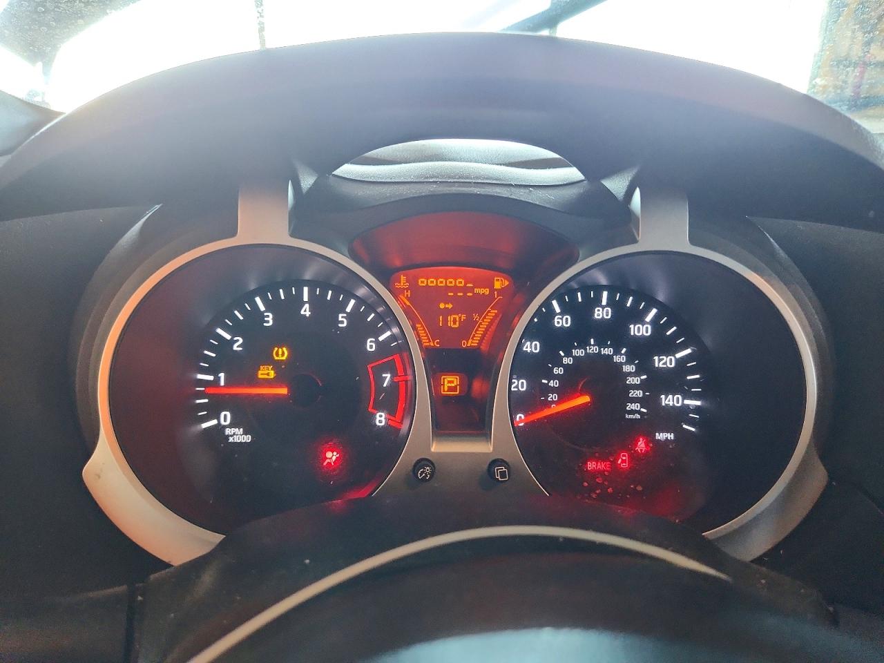 2012 Nissan Juke S Red vin: JN8AF5MR7CT101438