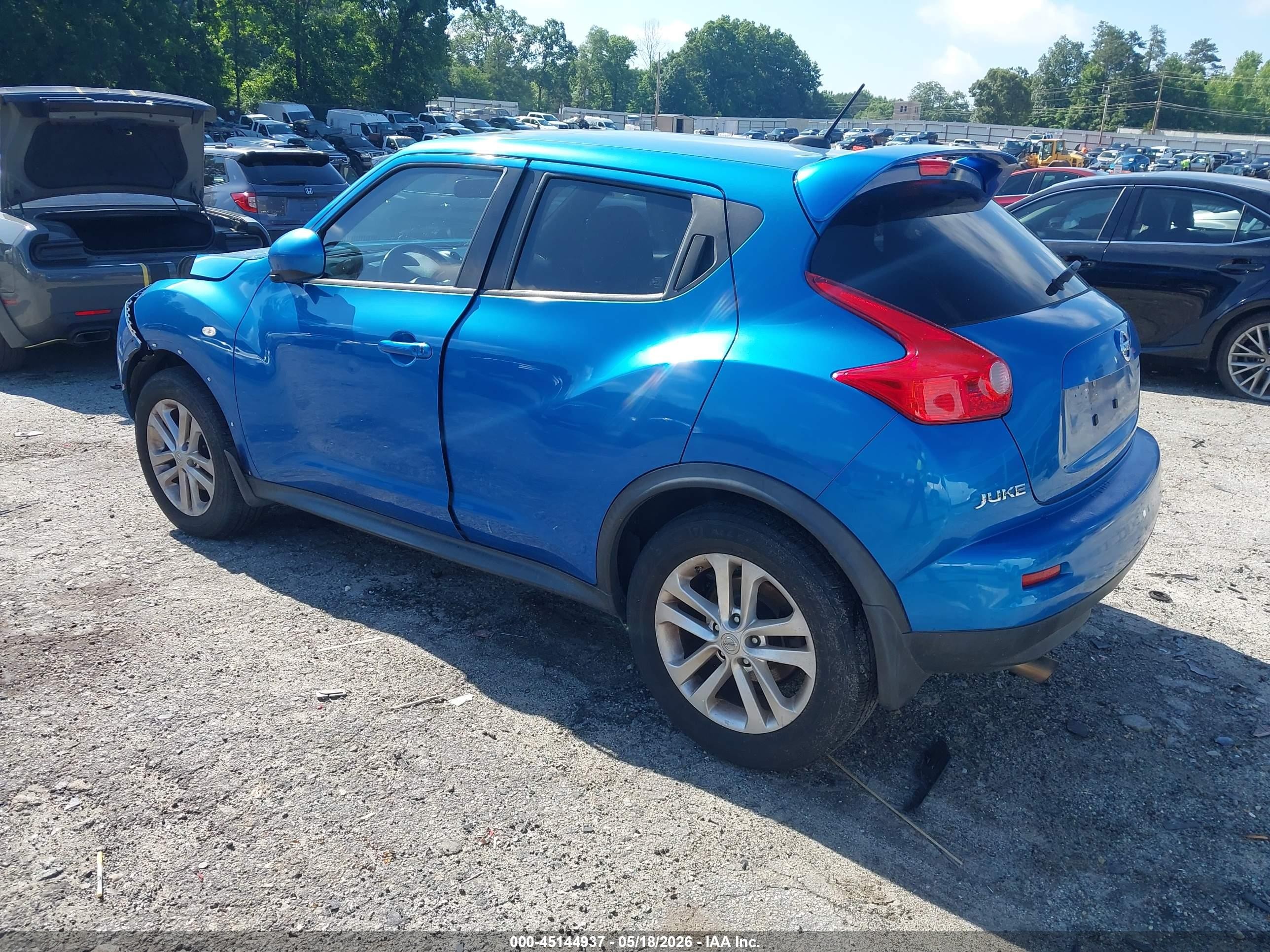 2012 Nissan Juke Sv Blue vin: JN8AF5MR7CT105862