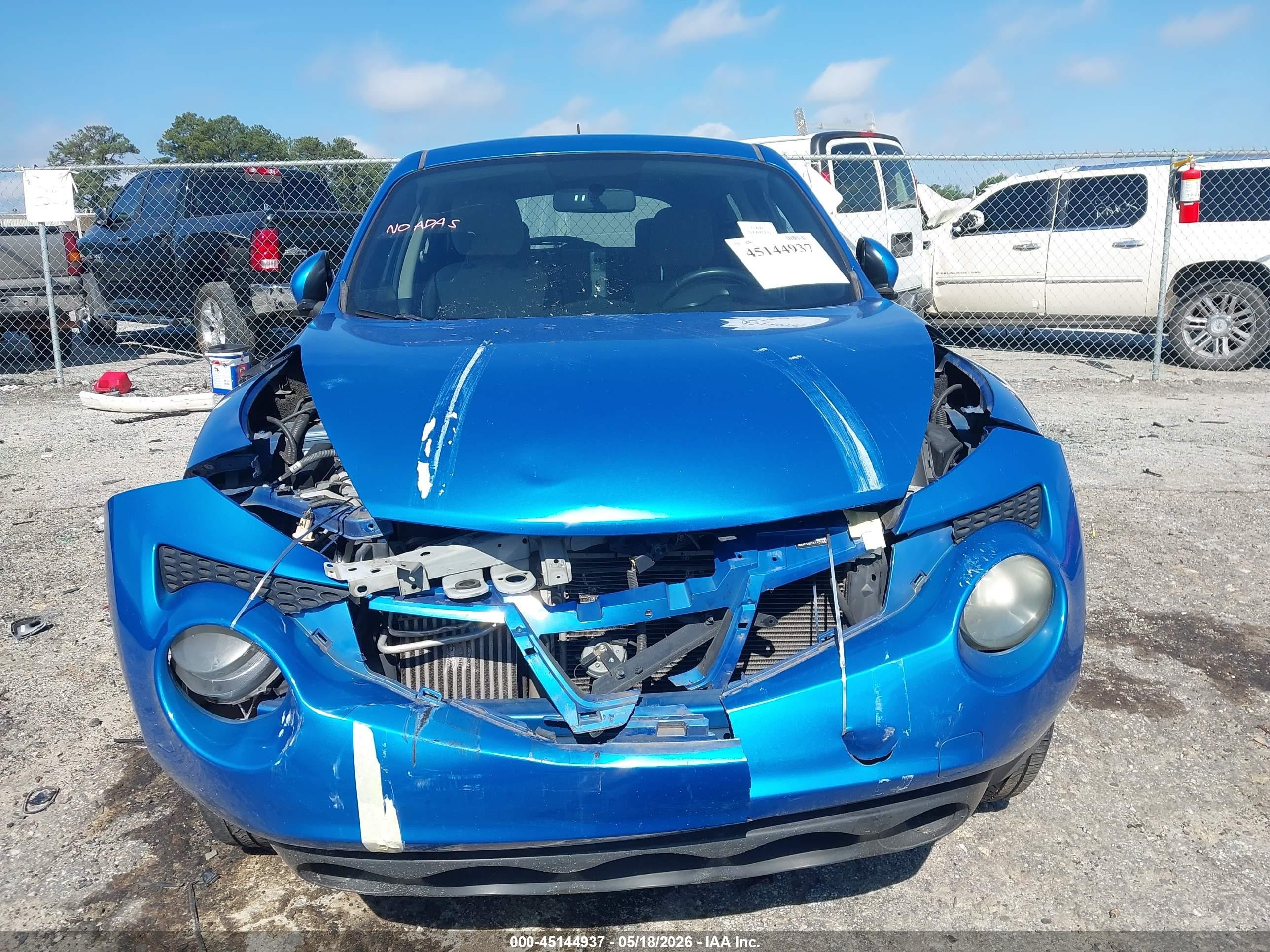 2012 Nissan Juke Sv Blue vin: JN8AF5MR7CT105862