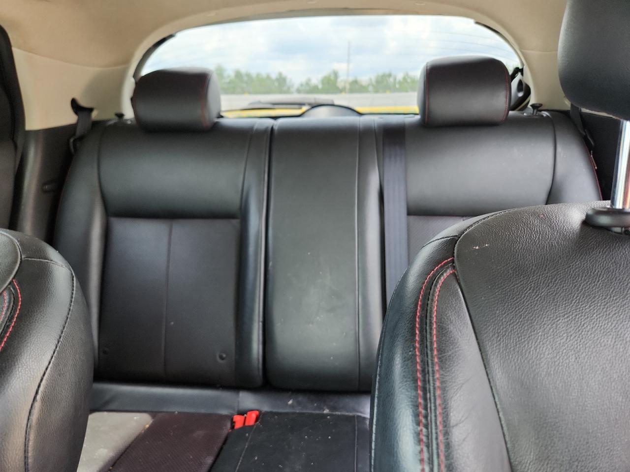 2012 Nissan Juke S White vin: JN8AF5MR7CT115551