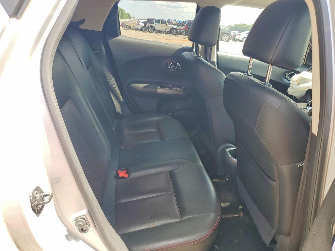 2013 Nissan Juke S Silver vin: JN8AF5MR7DT204926