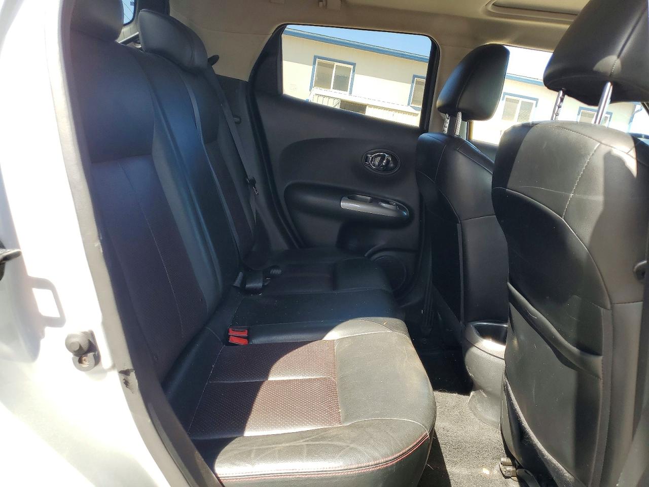 2013 Nissan Juke S Серебряный vin: JN8AF5MR7DT206756