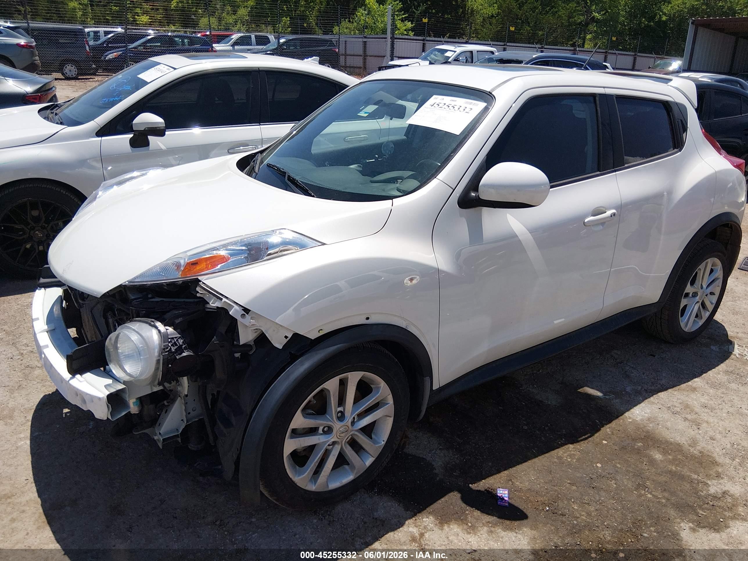 2013 Nissan Juke Sv White vin: JN8AF5MR7DT210046