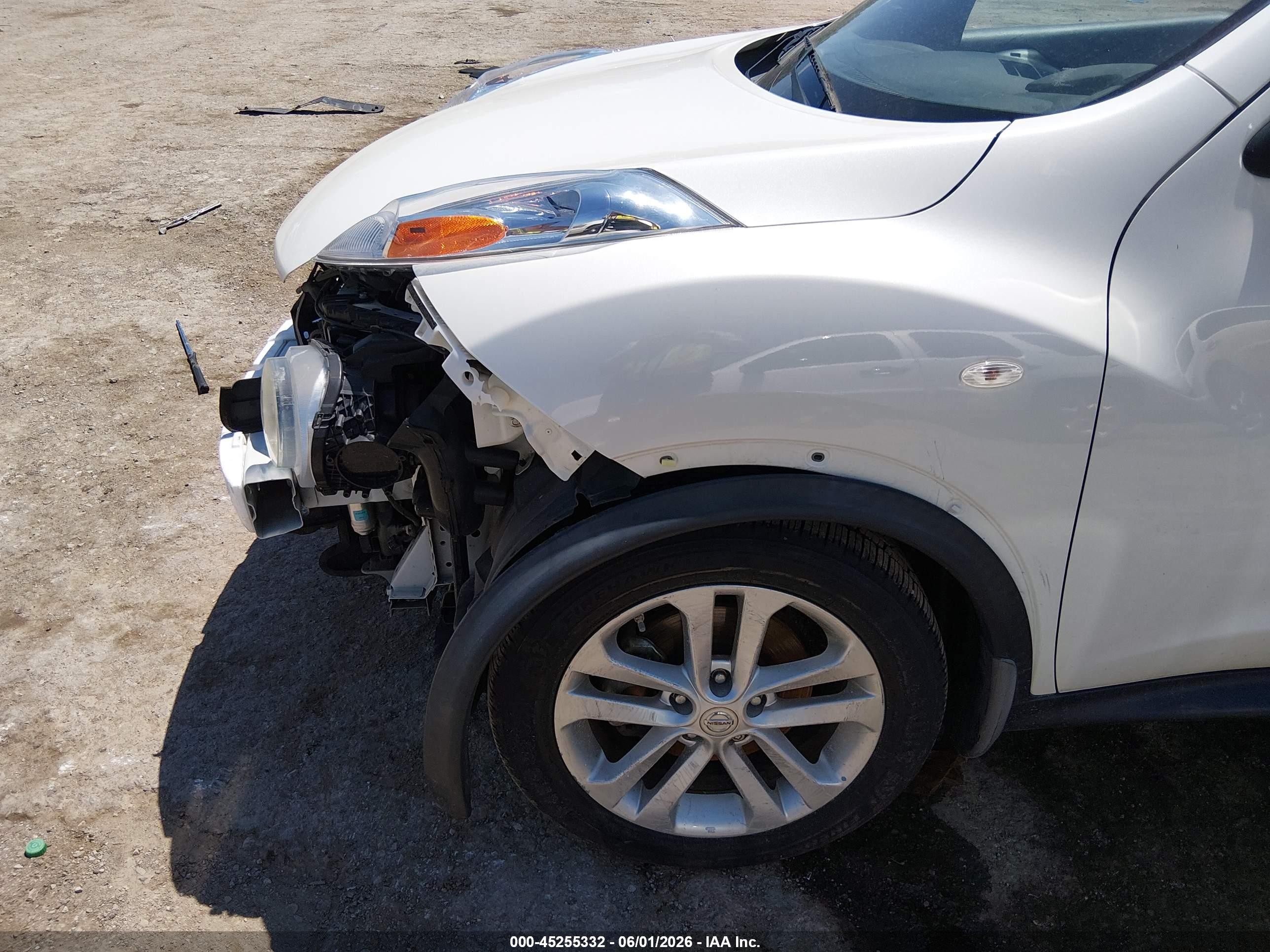 2013 Nissan Juke Sv White vin: JN8AF5MR7DT210046