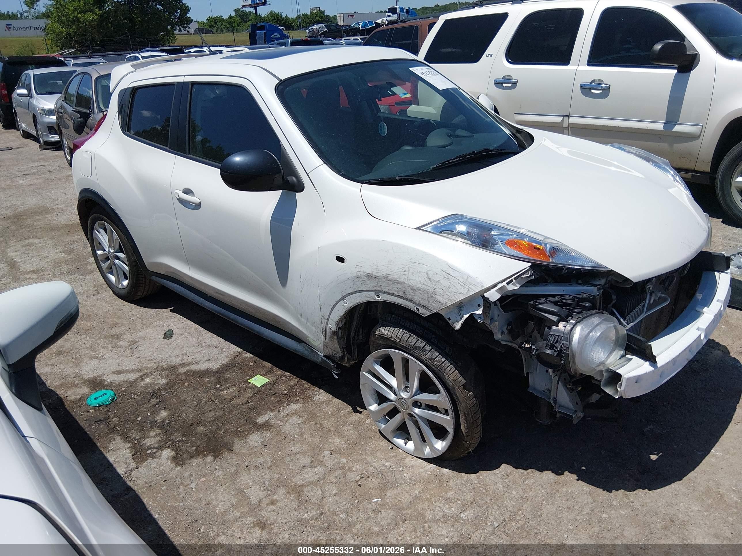 2013 Nissan Juke Sv White vin: JN8AF5MR7DT210046