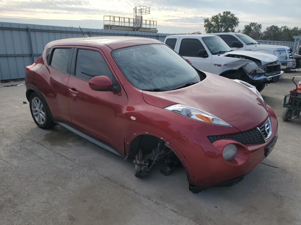 2013 Nissan Juke S Красный vin: JN8AF5MR7DT217451
