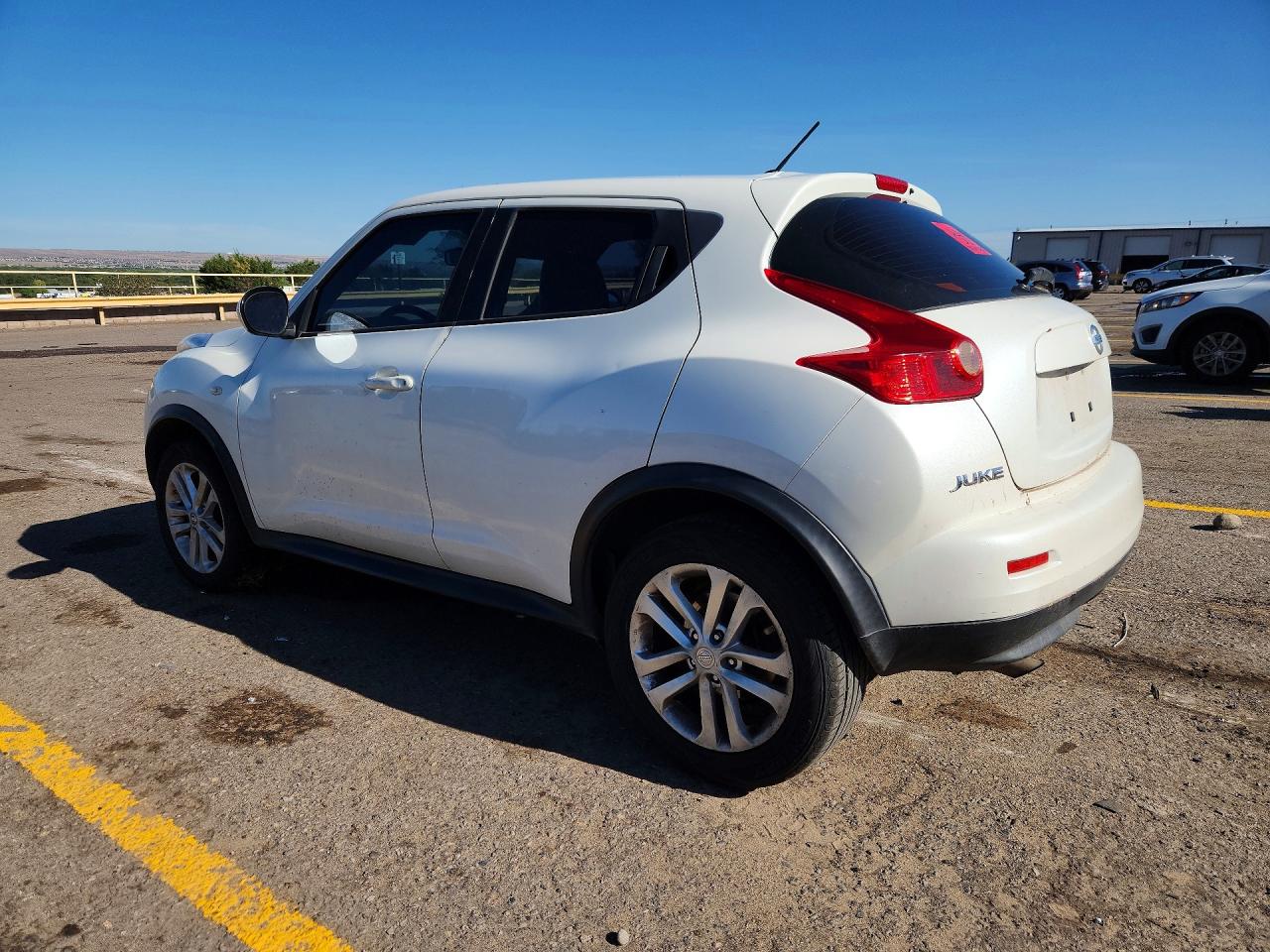 2013 Nissan Juke S White vin: JN8AF5MR7DT221192