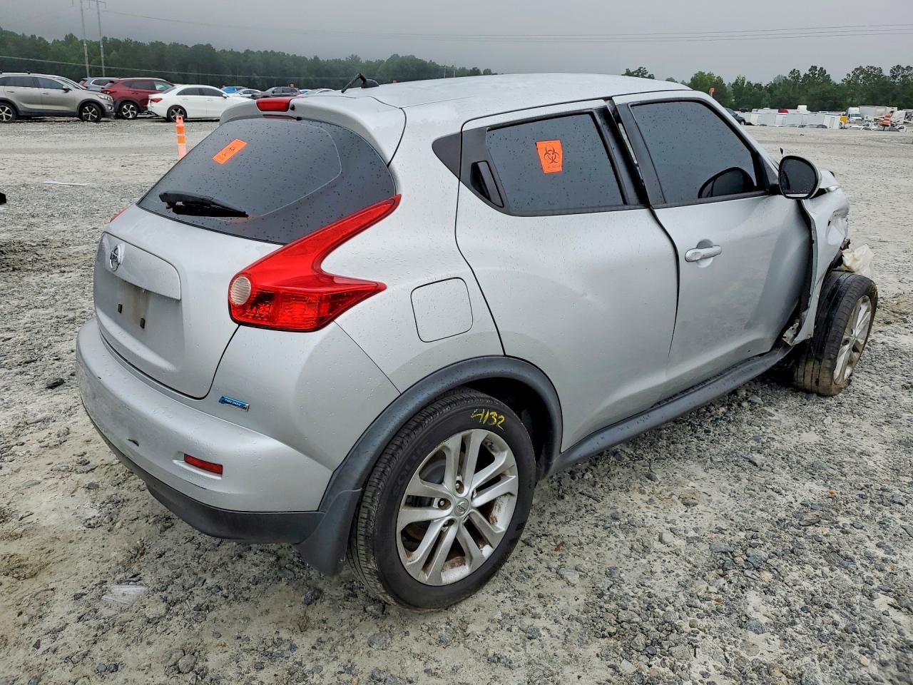 2013 Nissan Juke S Серебряный vin: JN8AF5MR7DT225338