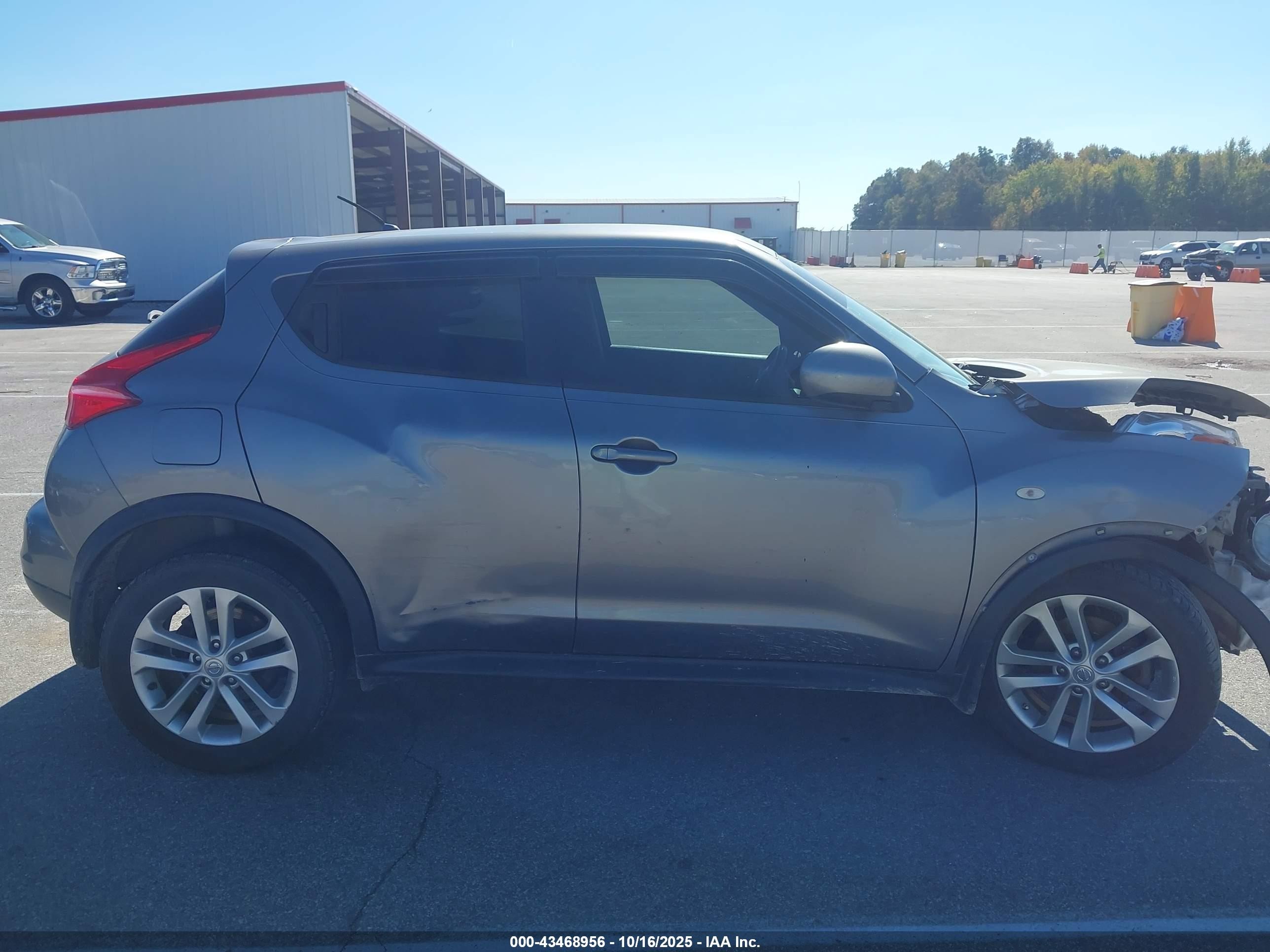2014 Nissan Juke Nismo/s/sl/sv Gray vin: JN8AF5MR7ET361647