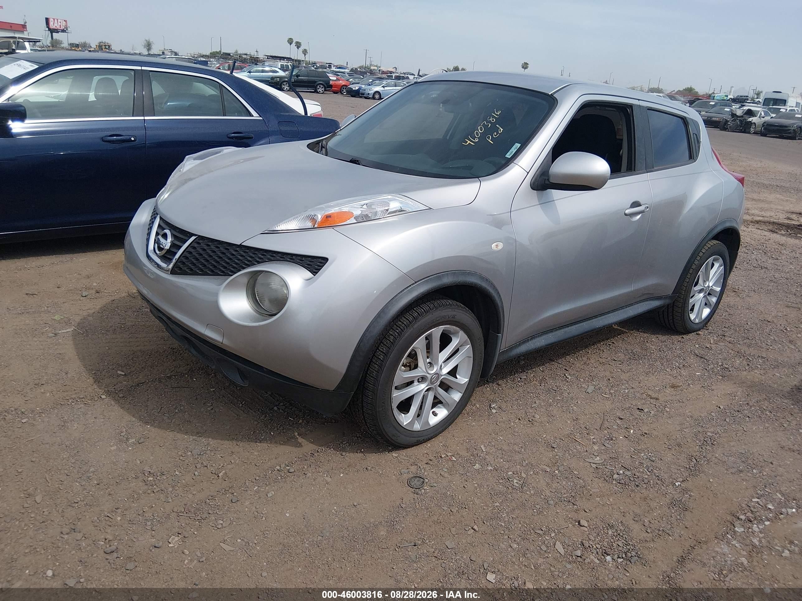 2011 Nissan Juke S Silver vin: JN8AF5MR8BT001685