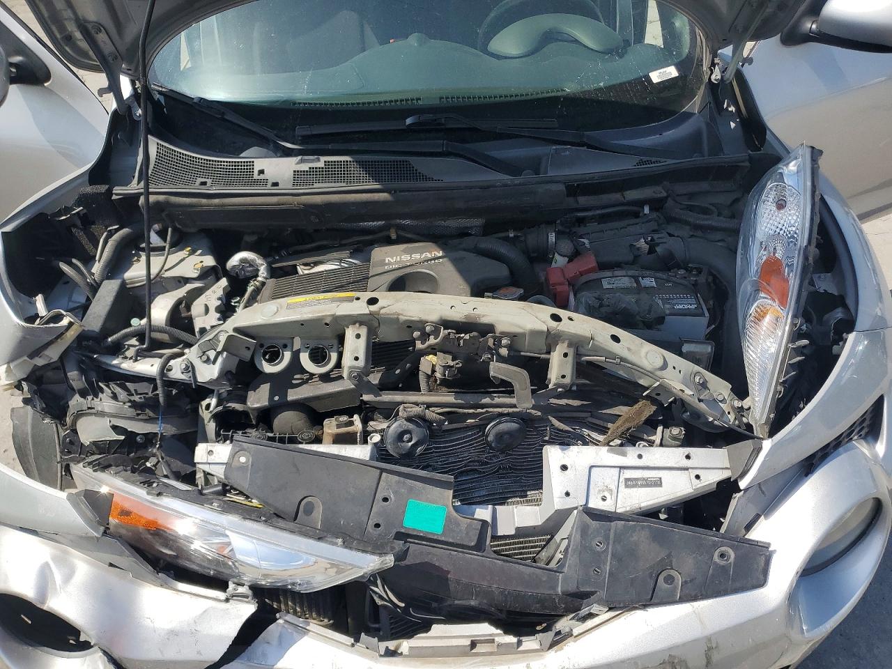 2011 Nissan Juke S Серебряный vin: JN8AF5MR8BT012170