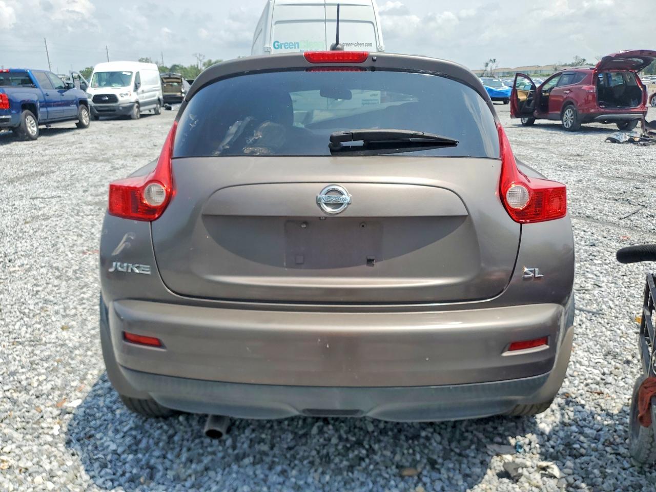 2011 Nissan Juke S Gray vin: JN8AF5MR8BT016008