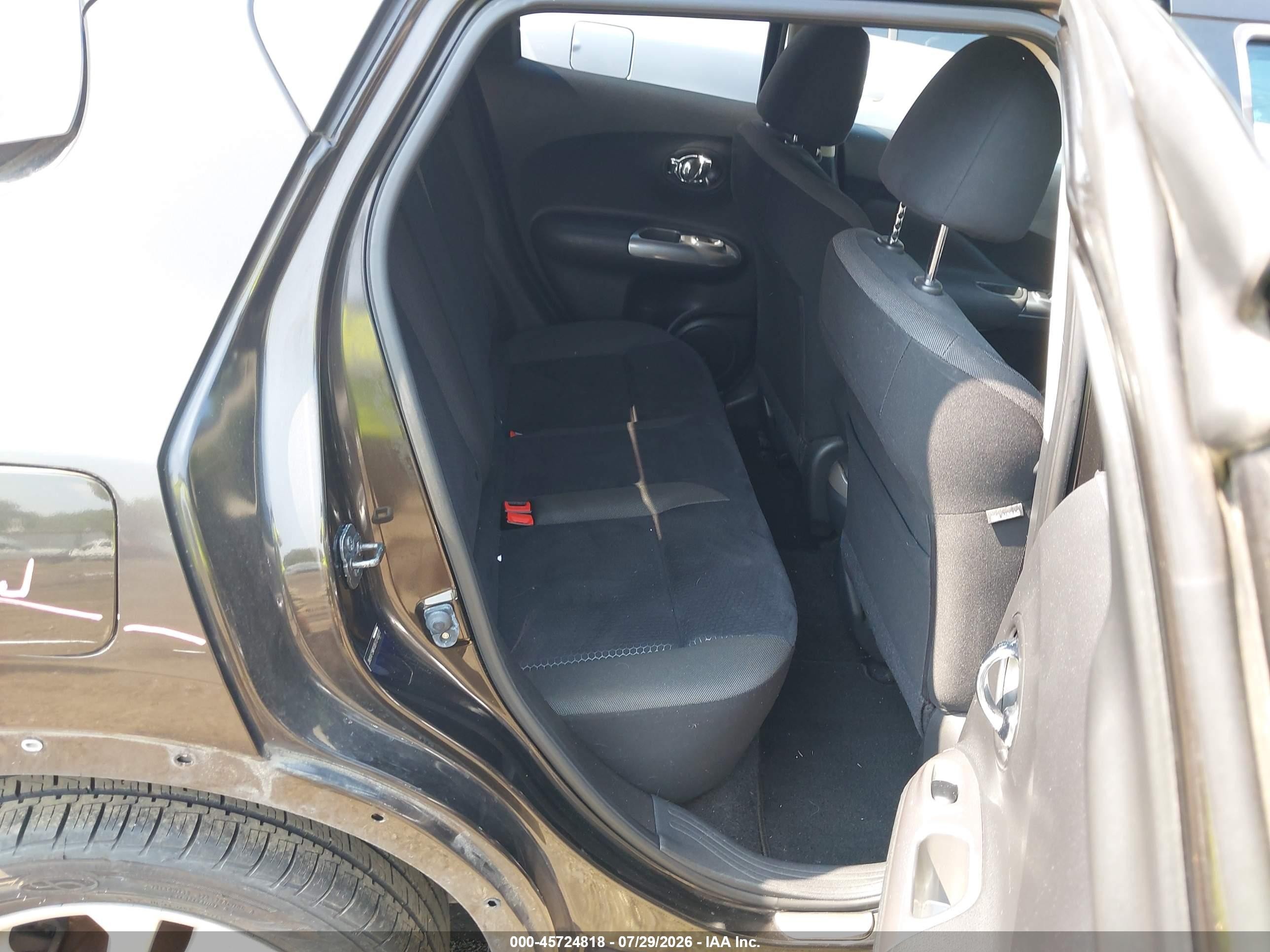 2011 Nissan Juke Sv Gray vin: JN8AF5MR8BT018017