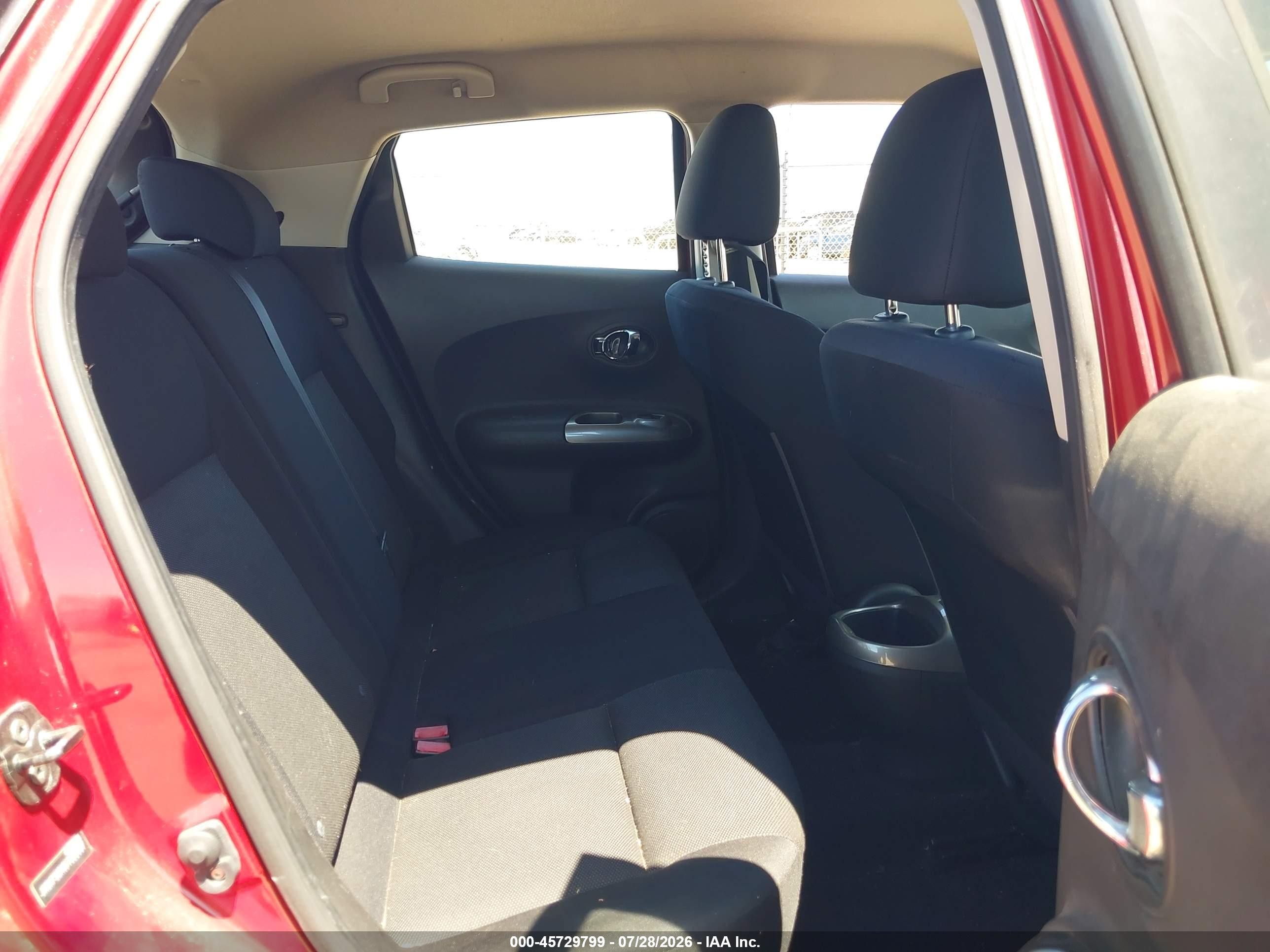 2011 Nissan Juke S Red vin: JN8AF5MR8BT022987