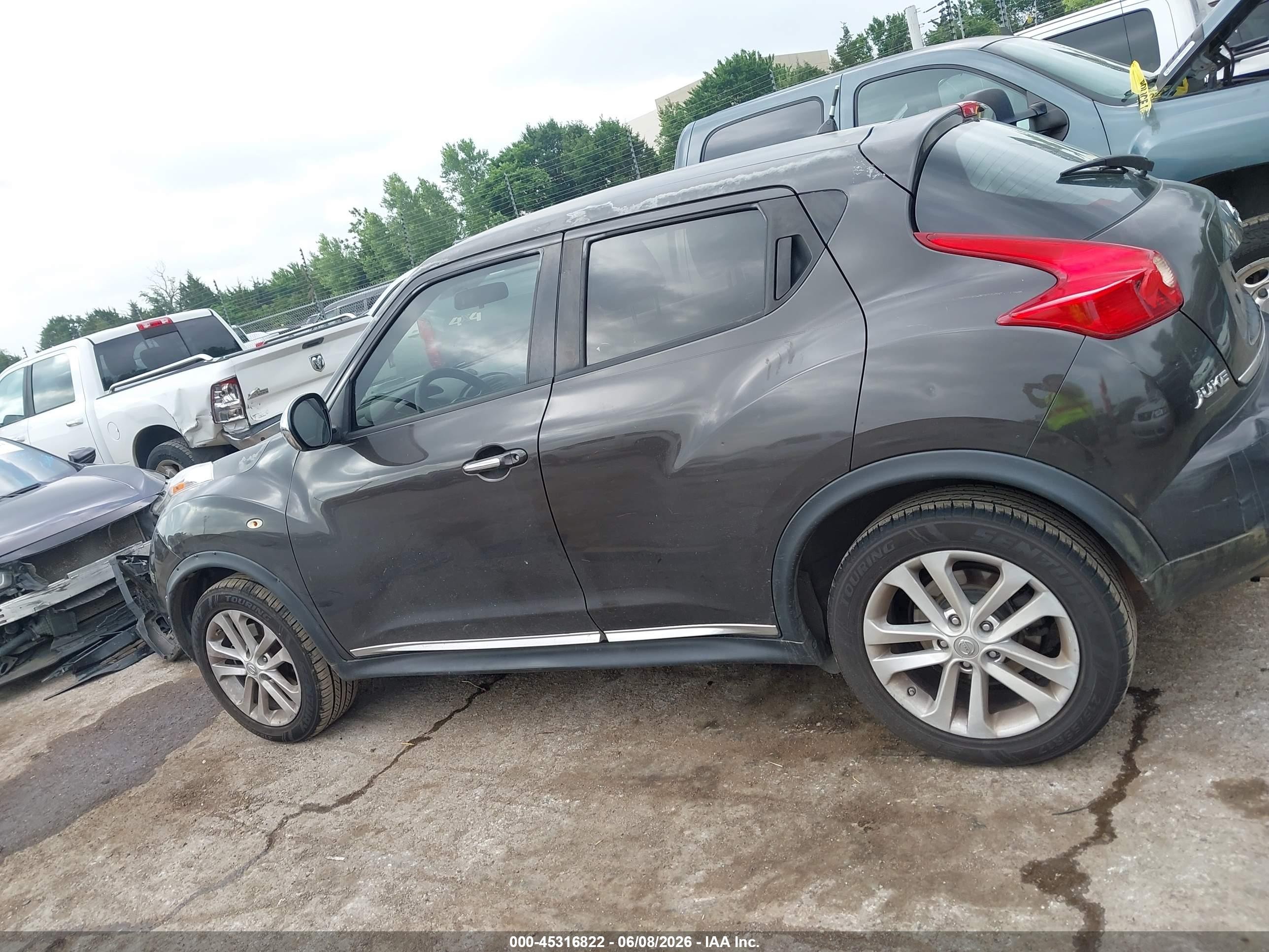 2012 Nissan Juke S Gray vin: JN8AF5MR8CT102839
