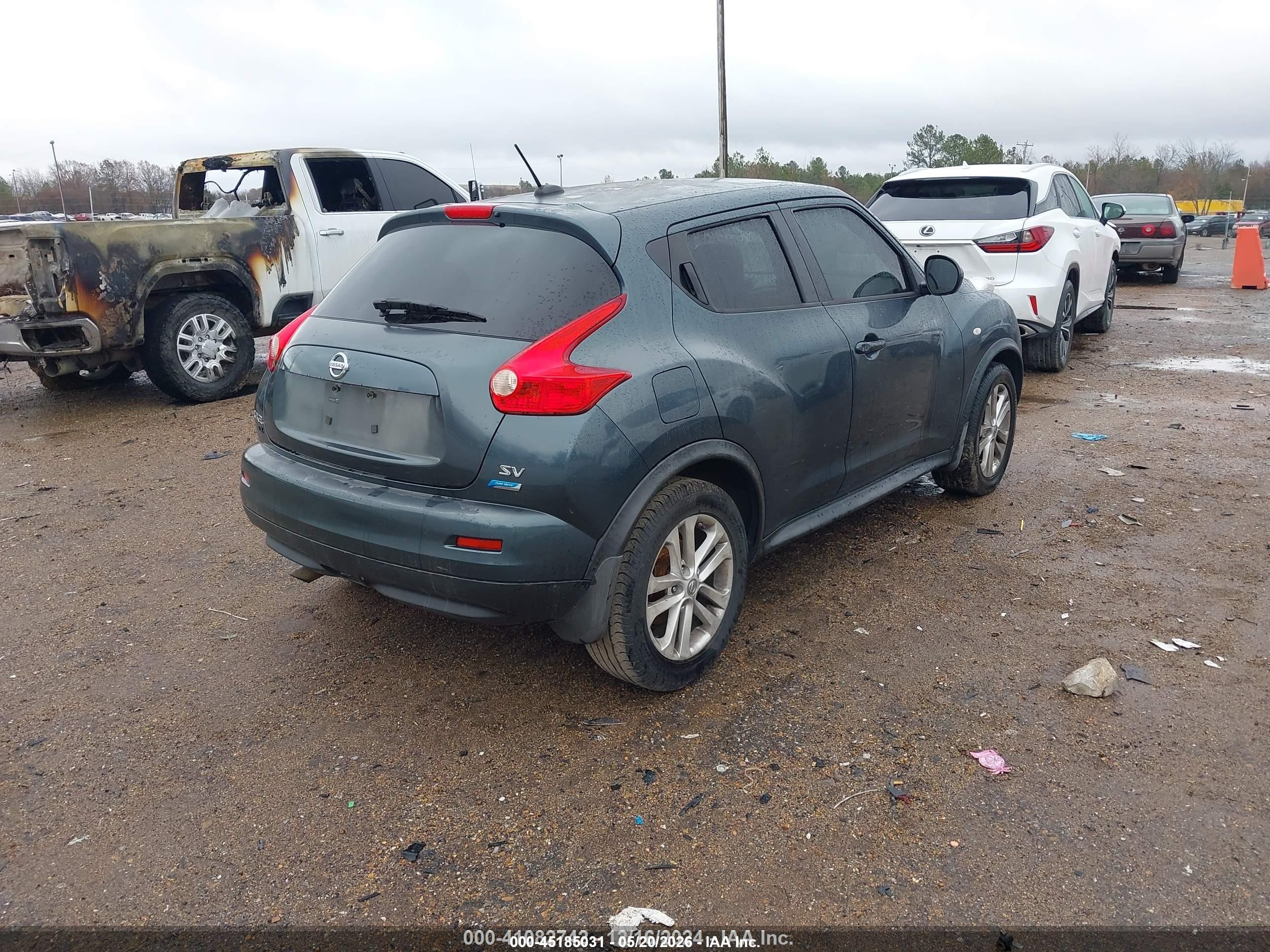 2012 Nissan Juke Sv Teal vin: JN8AF5MR8CT105417