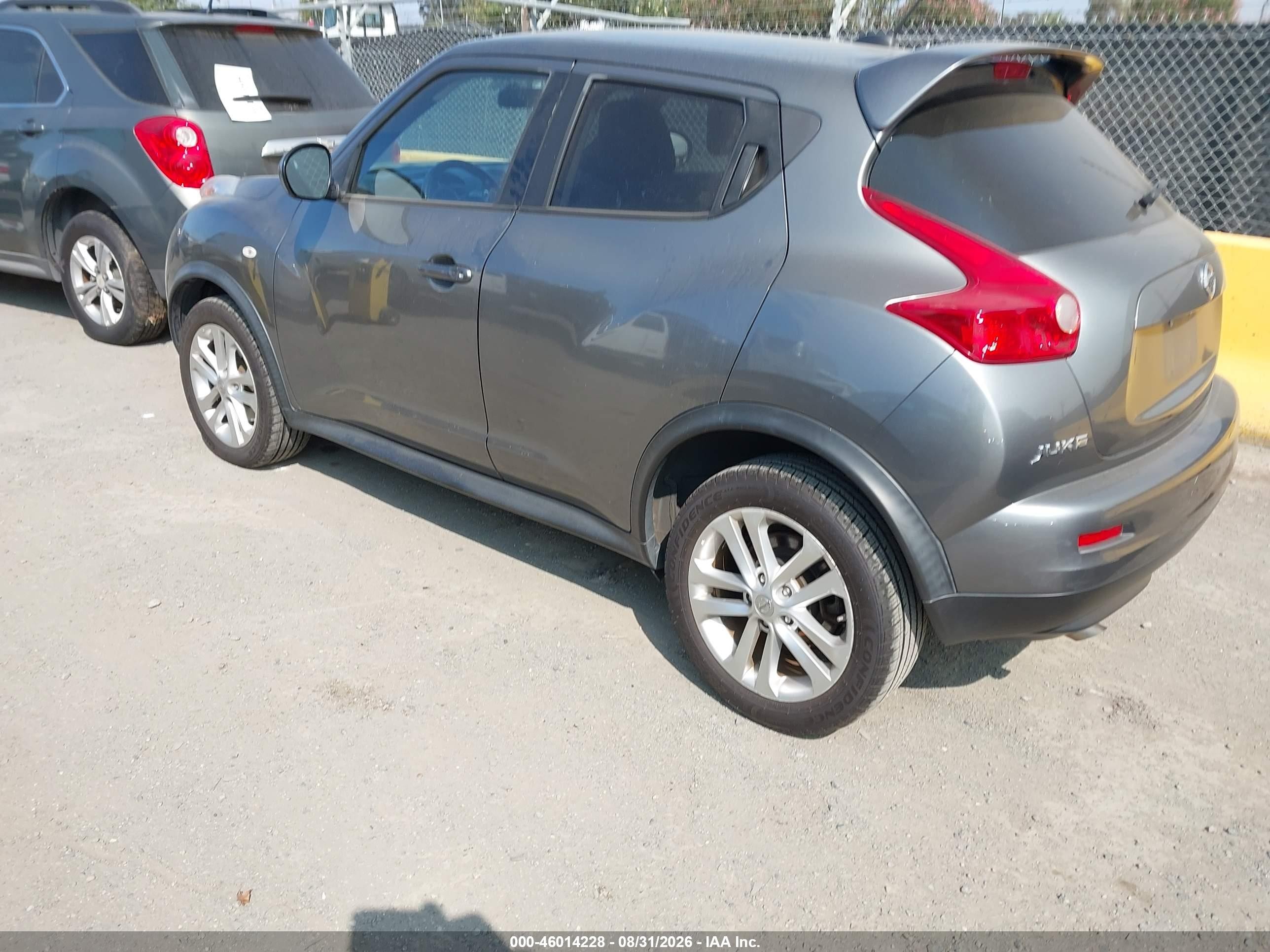 2012 Nissan Juke Sl Gray vin: JN8AF5MR8CT108561
