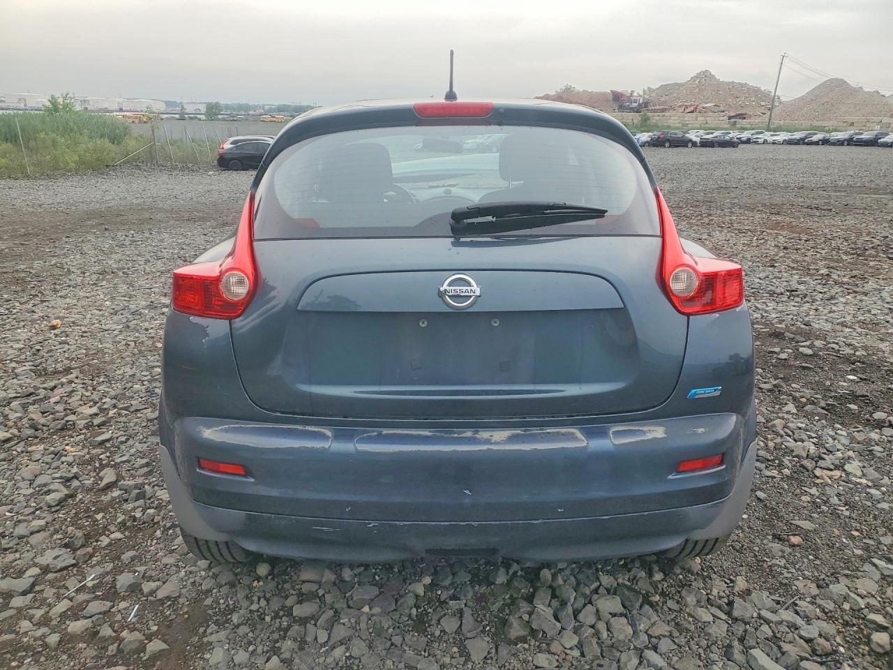 2013 Nissan Juke S Blue vin: JN8AF5MR8DT214459