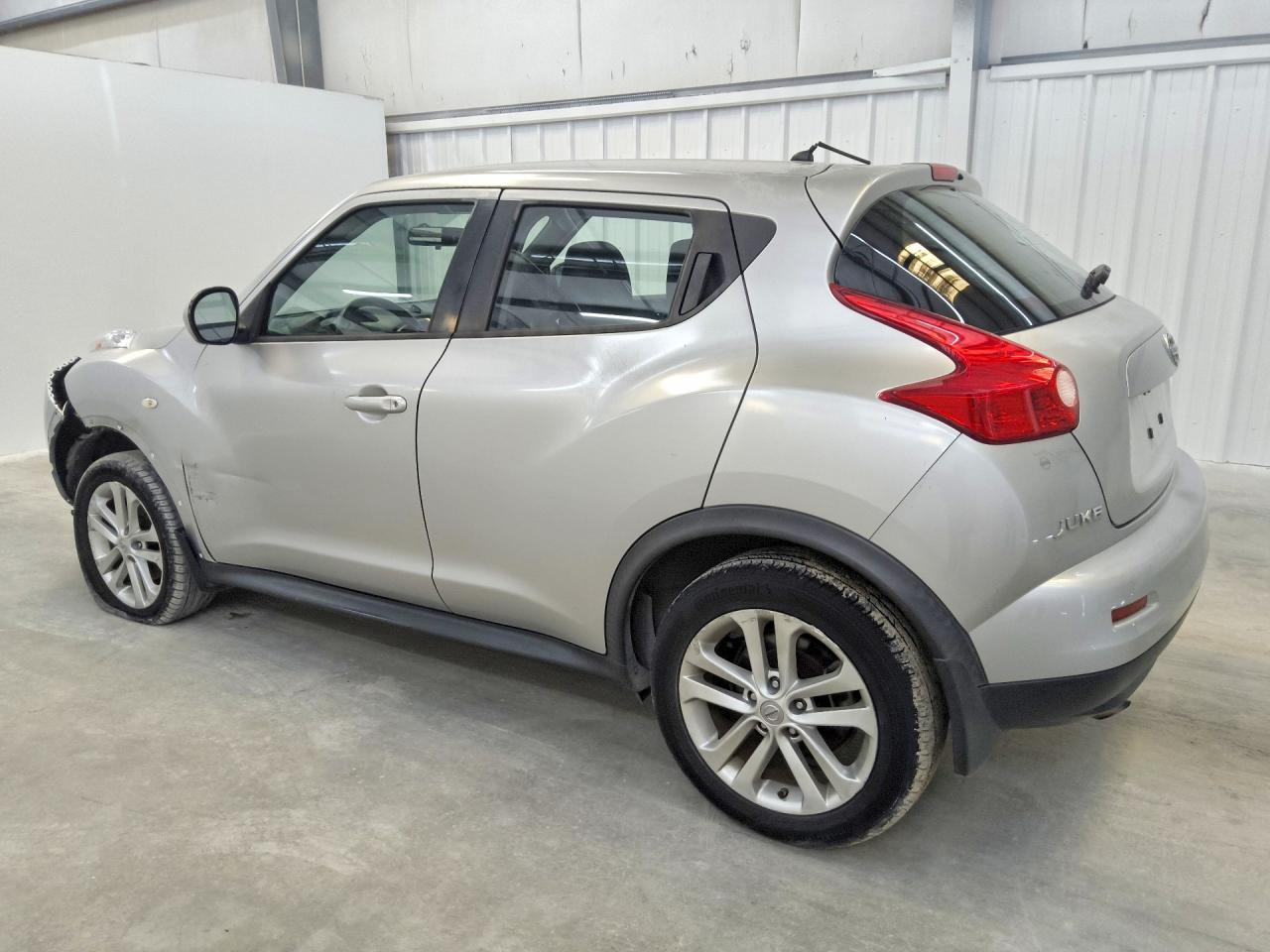 2014 Nissan Juke S Silver vin: JN8AF5MR8ET353959