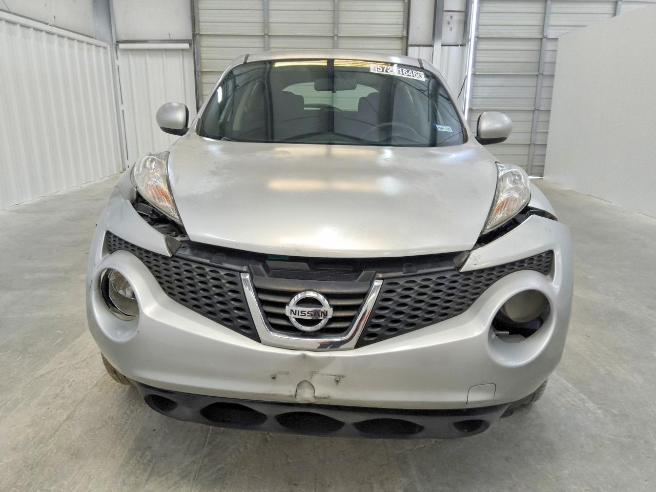 2014 Nissan Juke S Silver vin: JN8AF5MR8ET353959