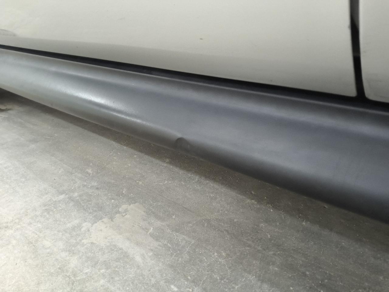 2014 Nissan Juke S Silver vin: JN8AF5MR8ET353959 Damage: Left Rocker Panel Molding, Chipped, 1