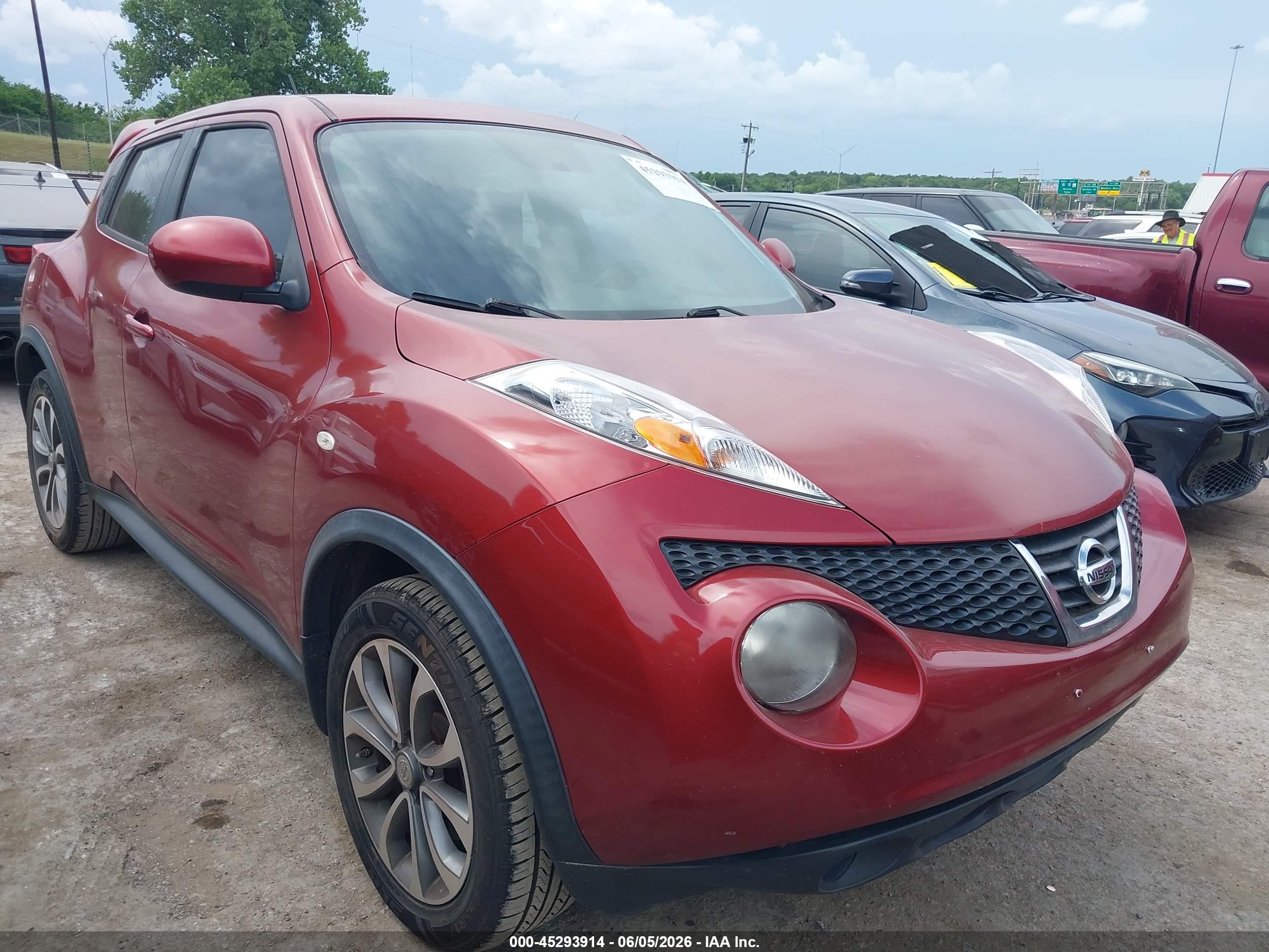 2014 Nissan Juke Sv Red vin: JN8AF5MR8ET452491