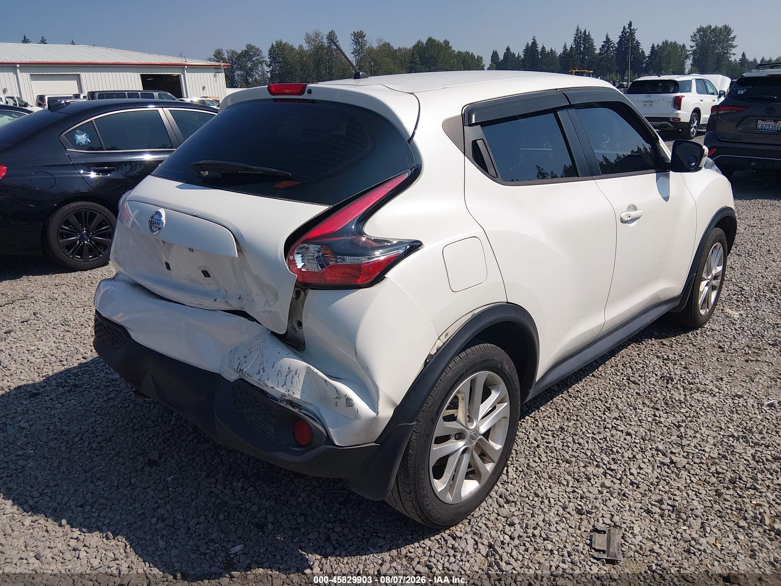 2015 Nissan Juke S White vin: JN8AF5MR8FT503103