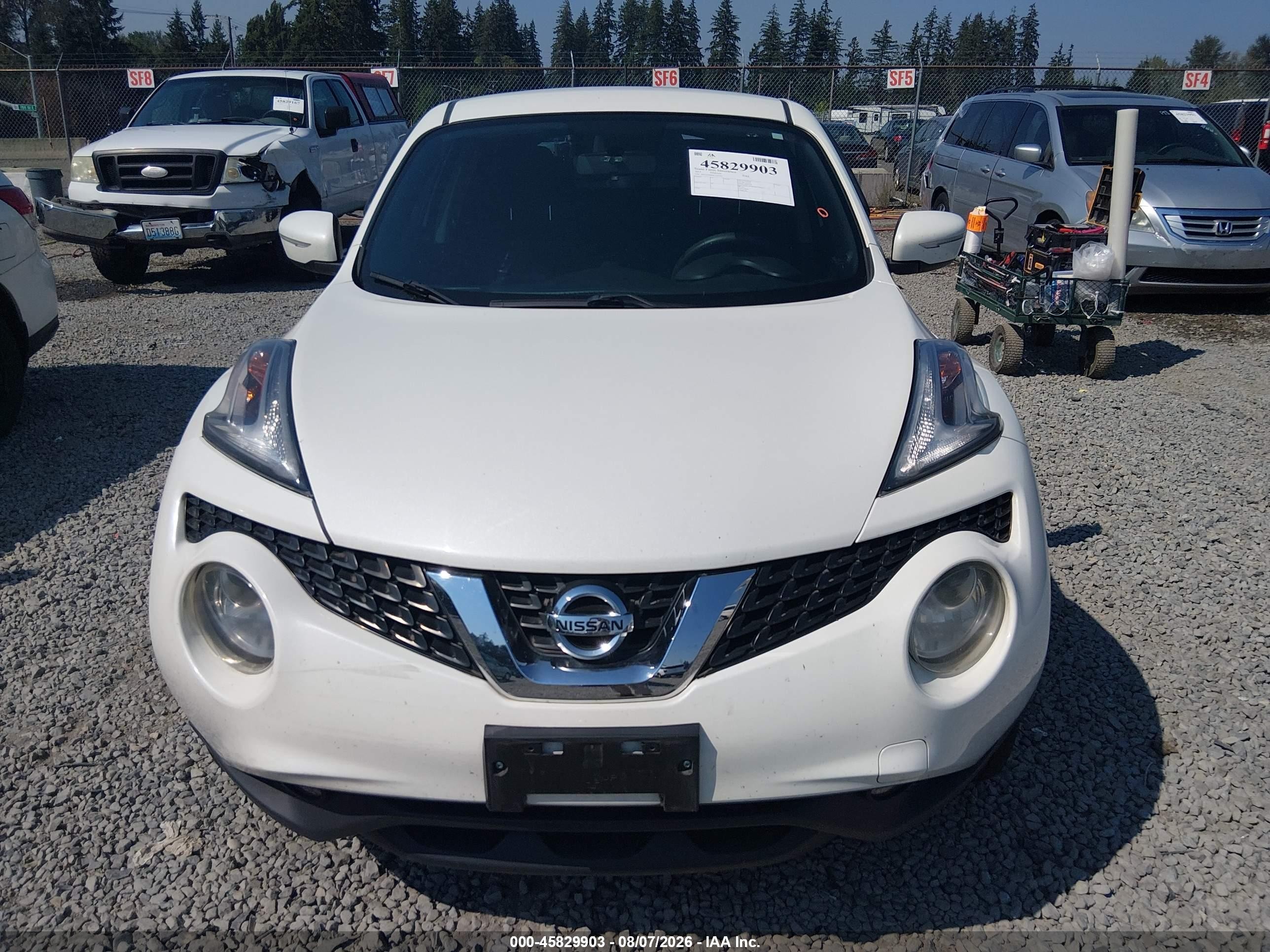 2015 Nissan Juke S White vin: JN8AF5MR8FT503103