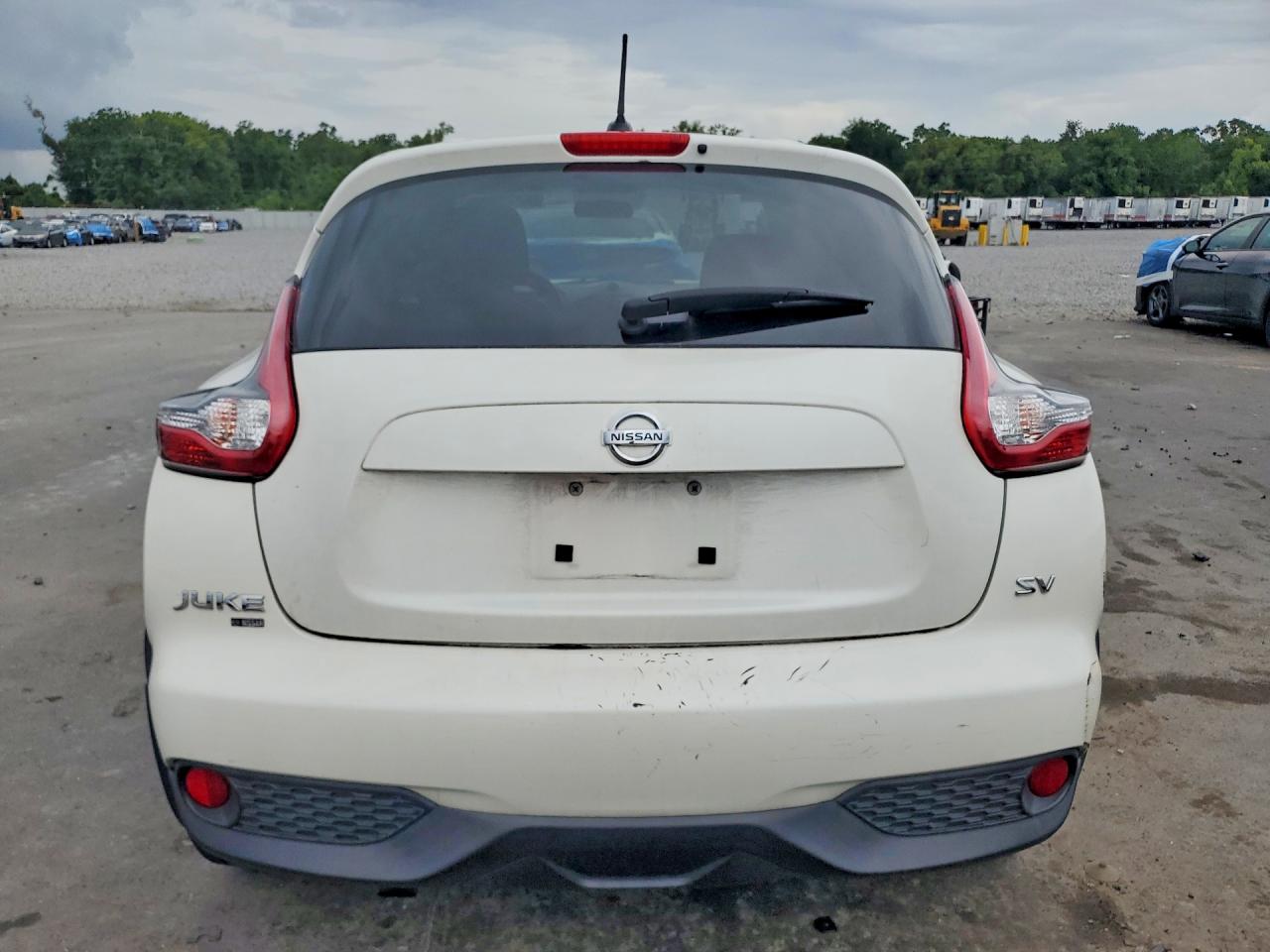 2015 Nissan Juke Sv White vin: JN8AF5MR8FT506096
