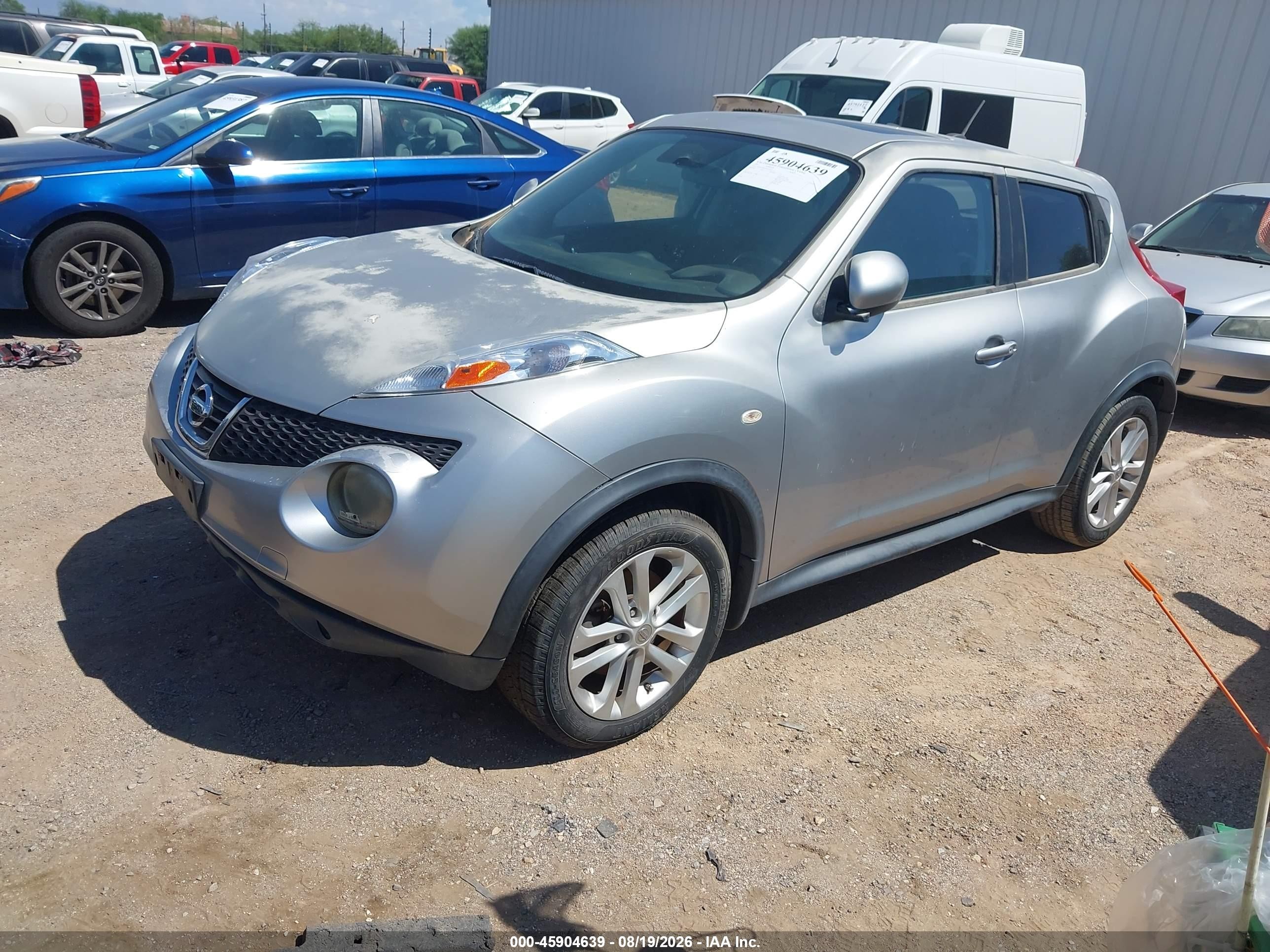 2011 Nissan Juke Sv Silver vin: JN8AF5MR9BT012503