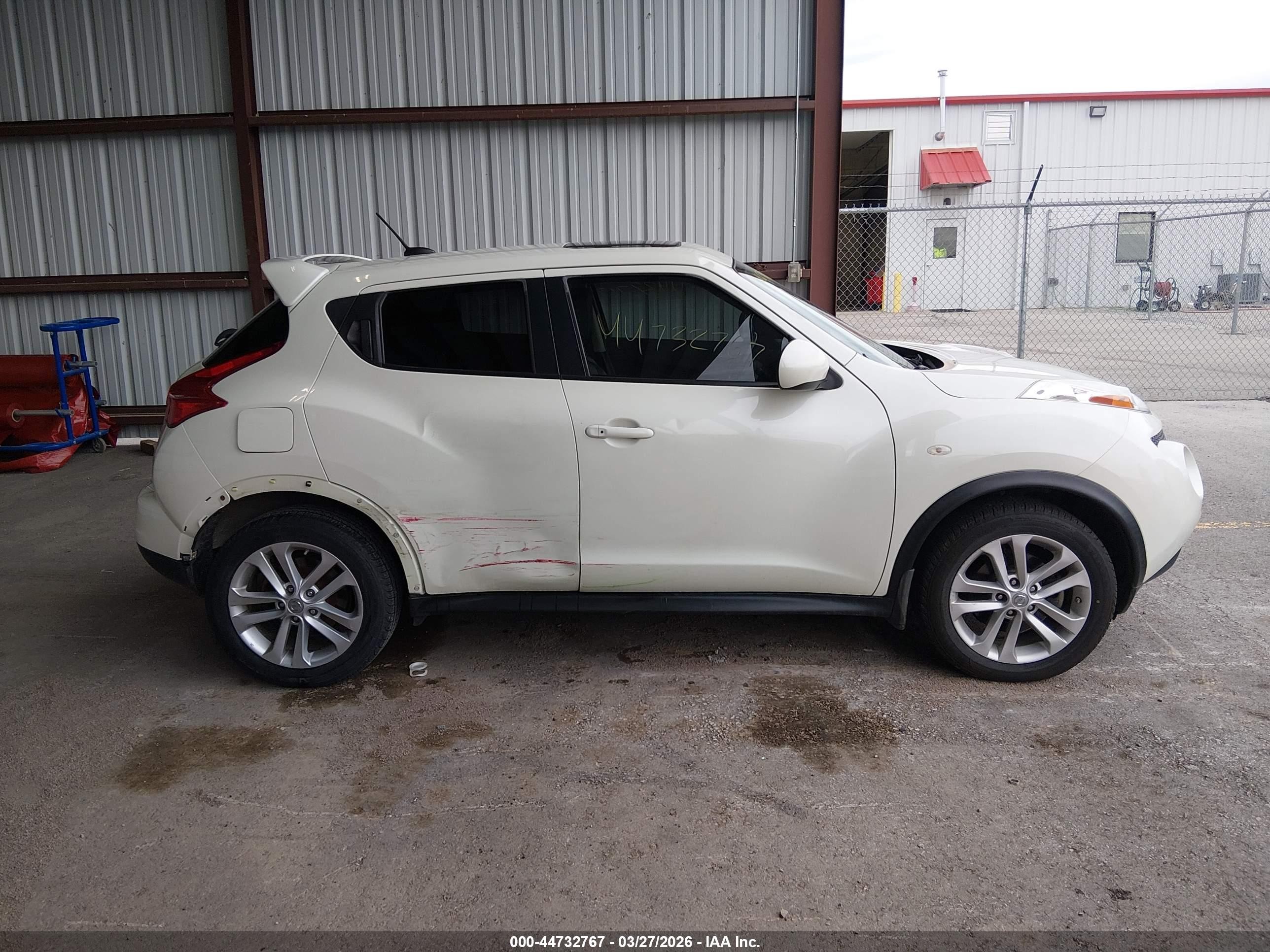 2011 Nissan Juke Sl White vin: JN8AF5MR9BT021217