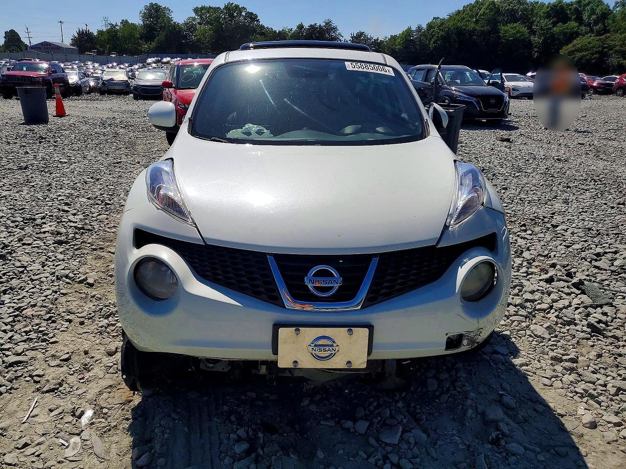 2012 Nissan Juke S White vin: JN8AF5MR9CT102221