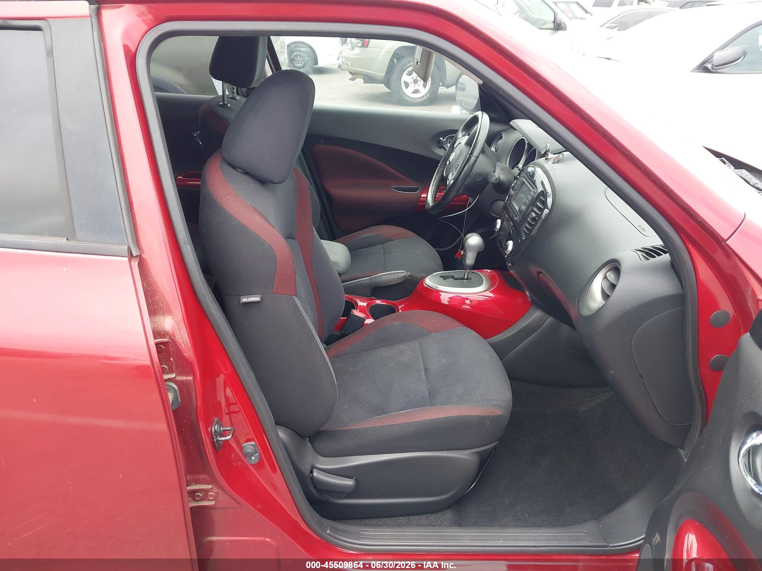 2012 Nissan Juke Sv Red vin: JN8AF5MR9CT117995