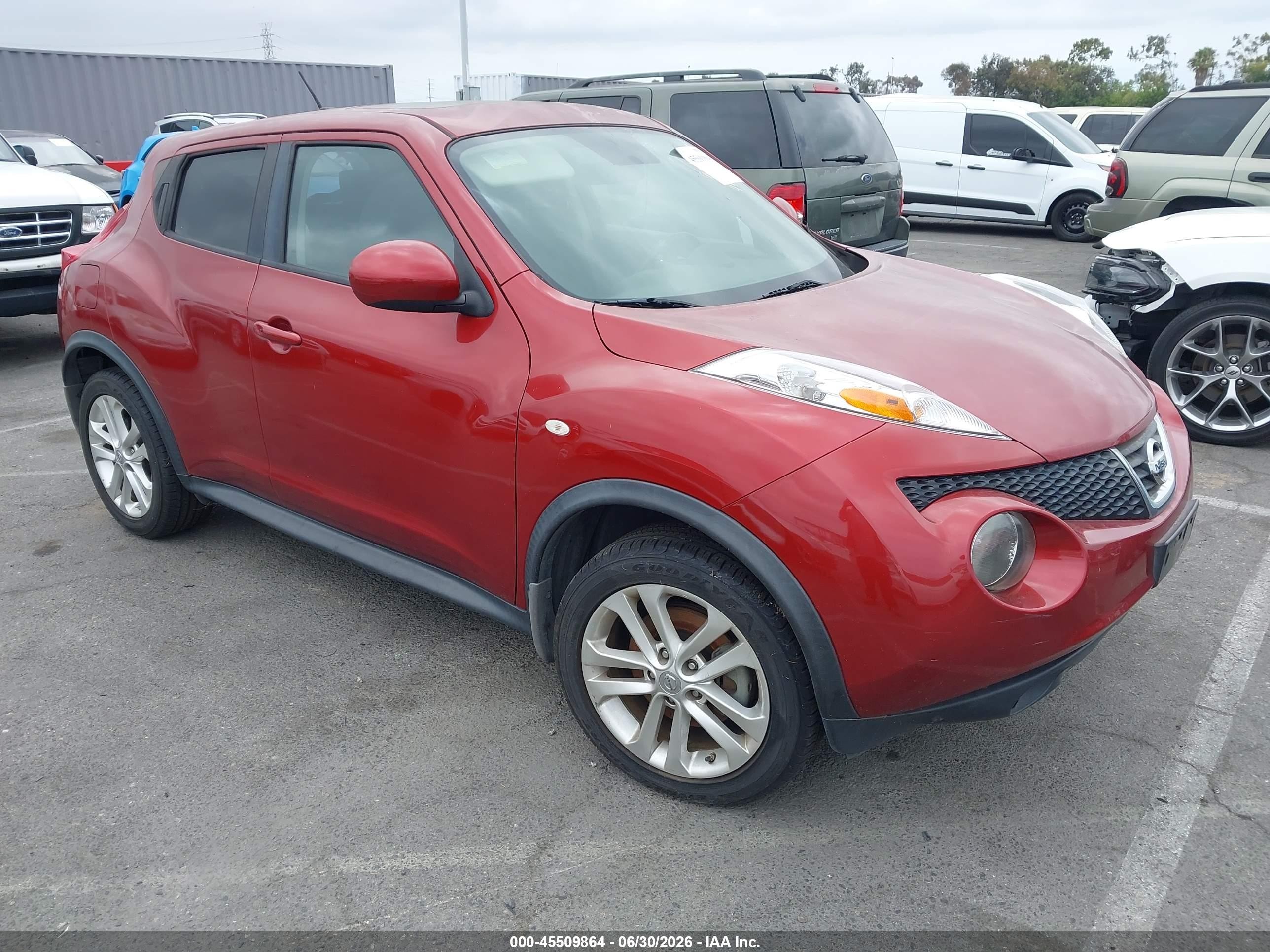 2012 Nissan Juke Sv Red vin: JN8AF5MR9CT117995