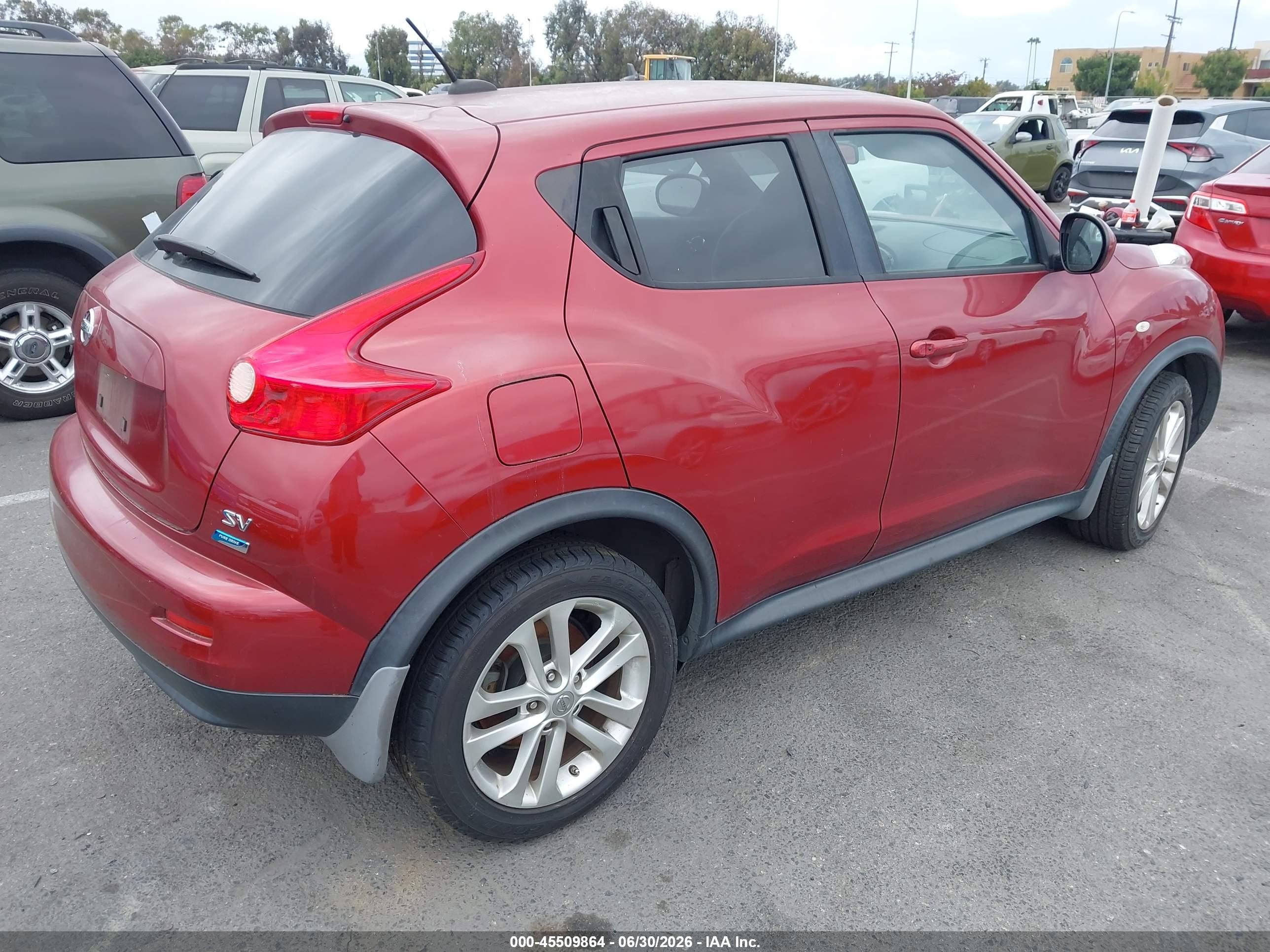 2012 Nissan Juke Sv Red vin: JN8AF5MR9CT117995