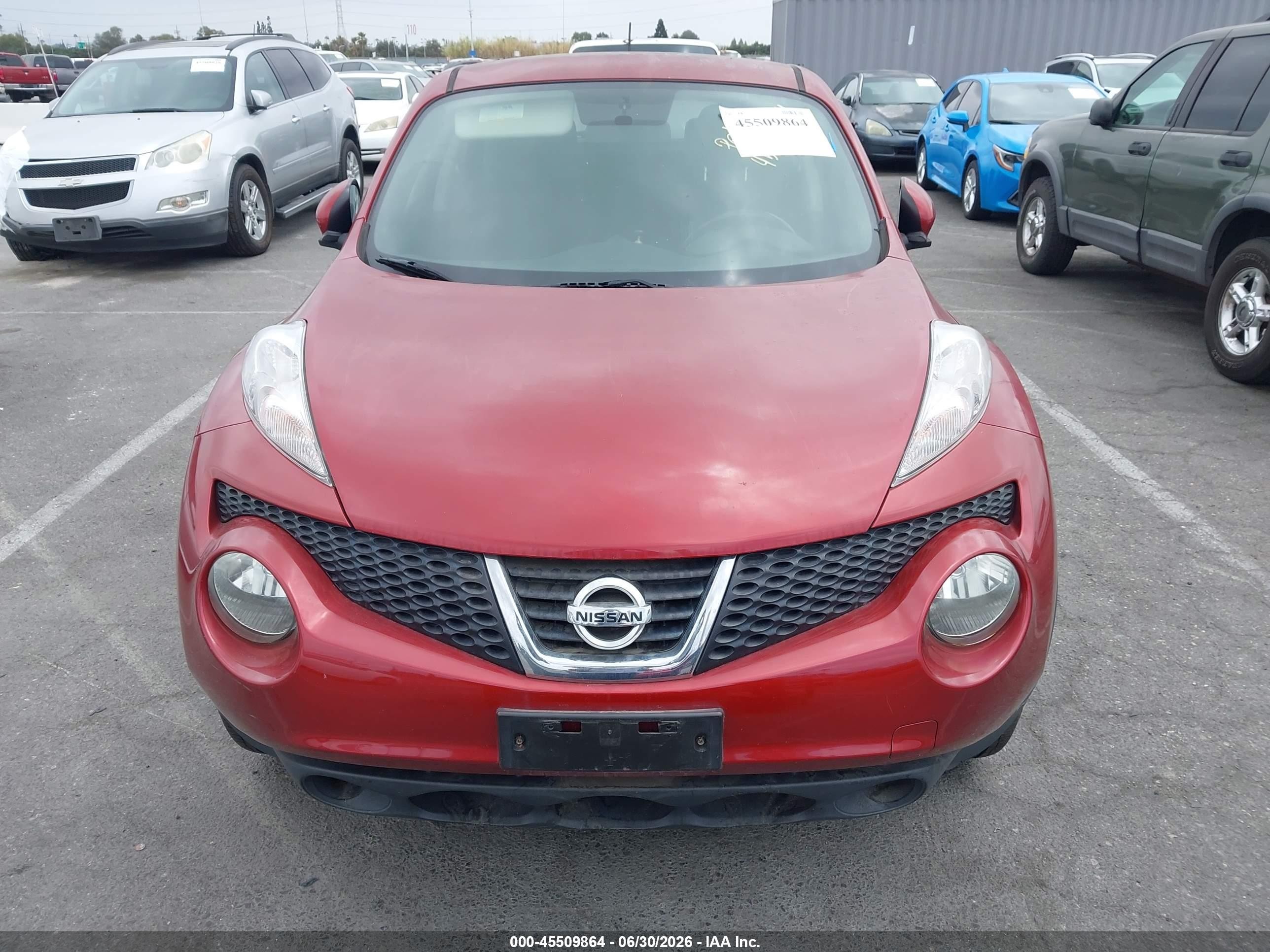 2012 Nissan Juke Sv Red vin: JN8AF5MR9CT117995