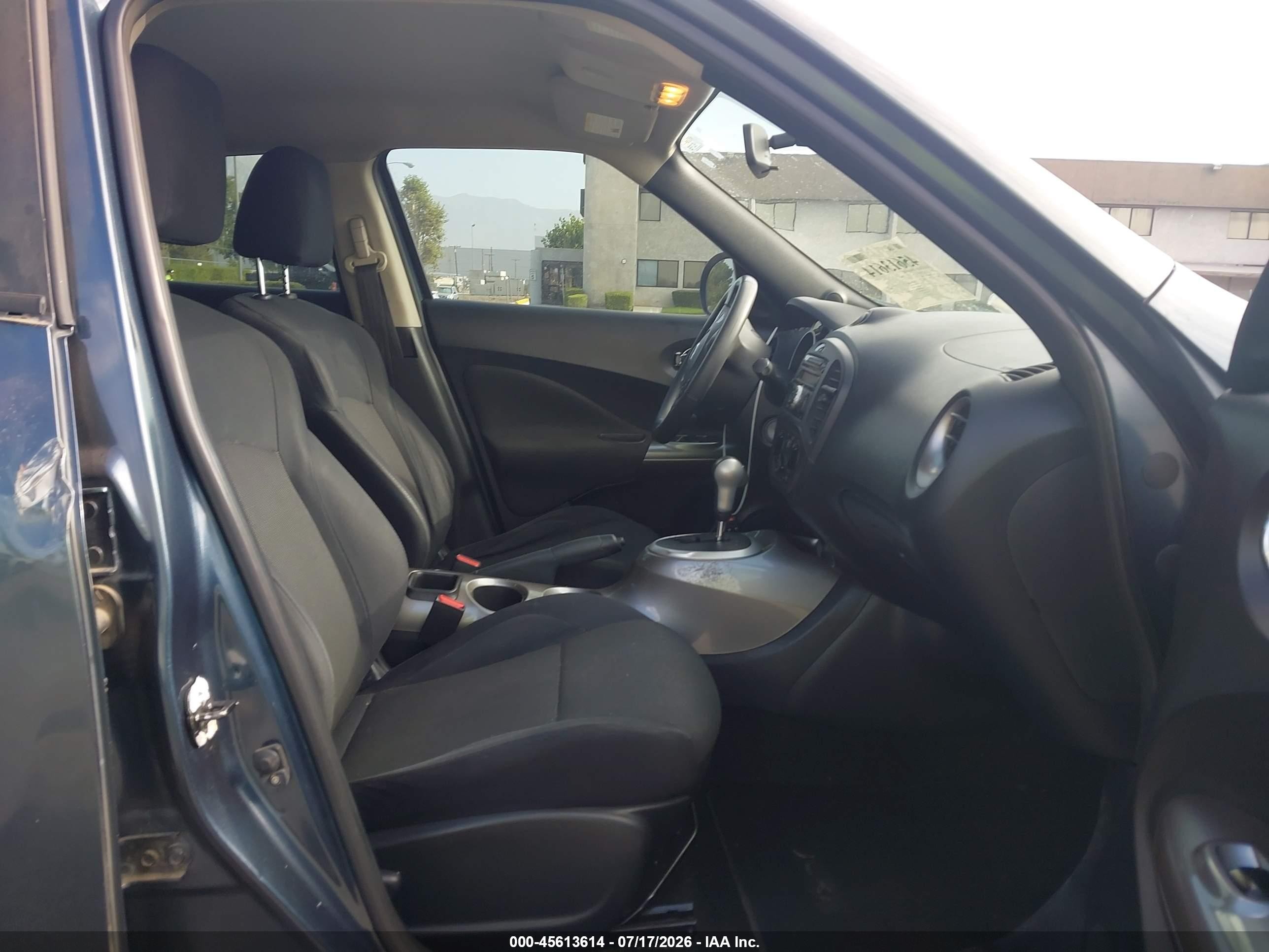 2013 Nissan Juke S Gray vin: JN8AF5MR9DT214681