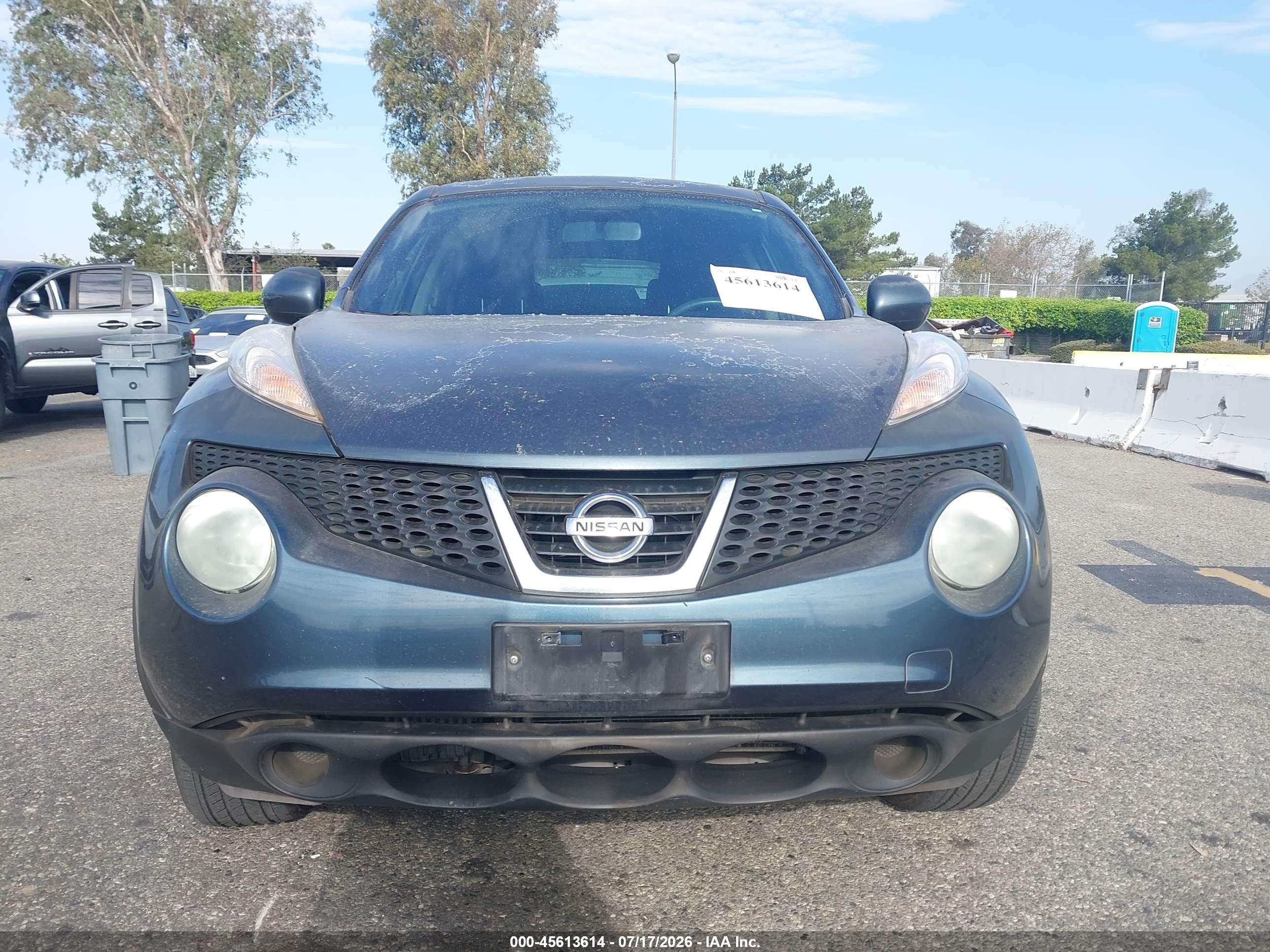 2013 Nissan Juke S Gray vin: JN8AF5MR9DT214681