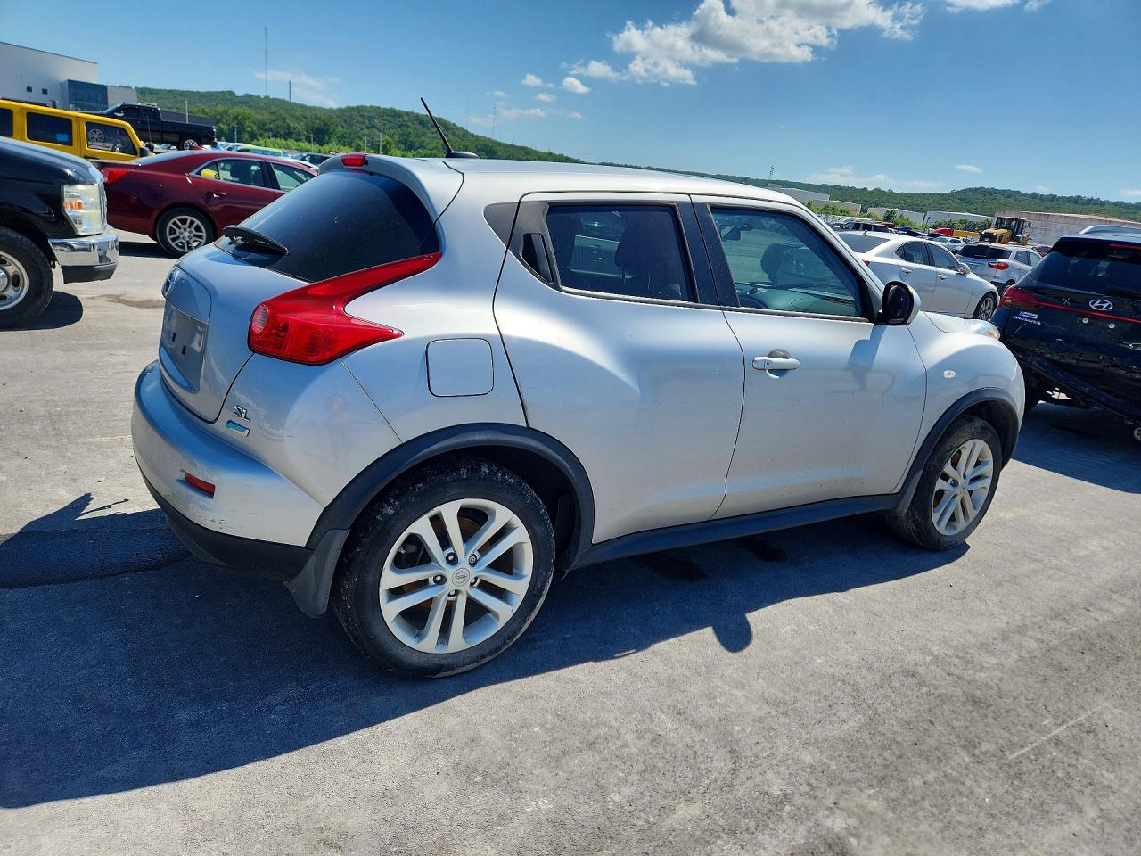 2013 Nissan Juke S Silver vin: JN8AF5MR9DT217533