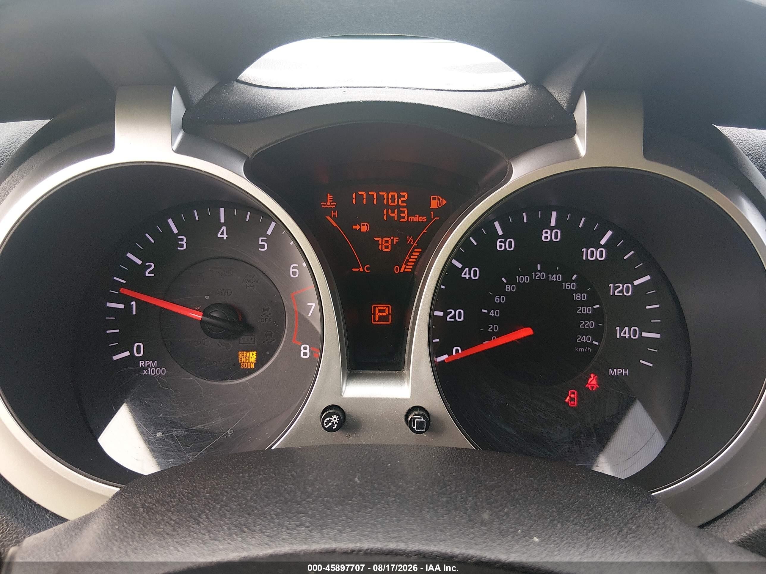 2014 Nissan Juke S Gold vin: JN8AF5MR9ET355073