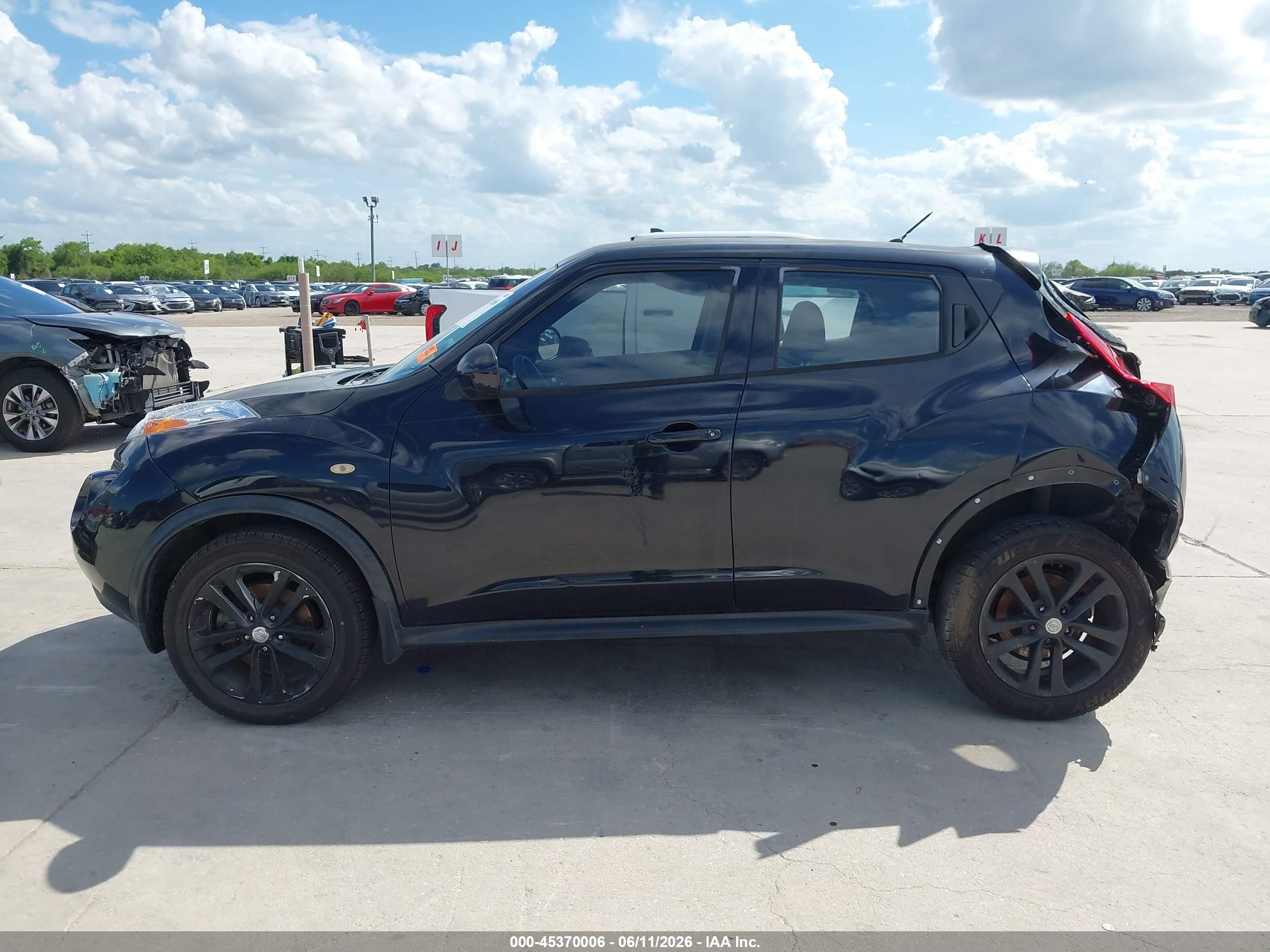 2014 Nissan Juke S Black vin: JN8AF5MR9ET357700