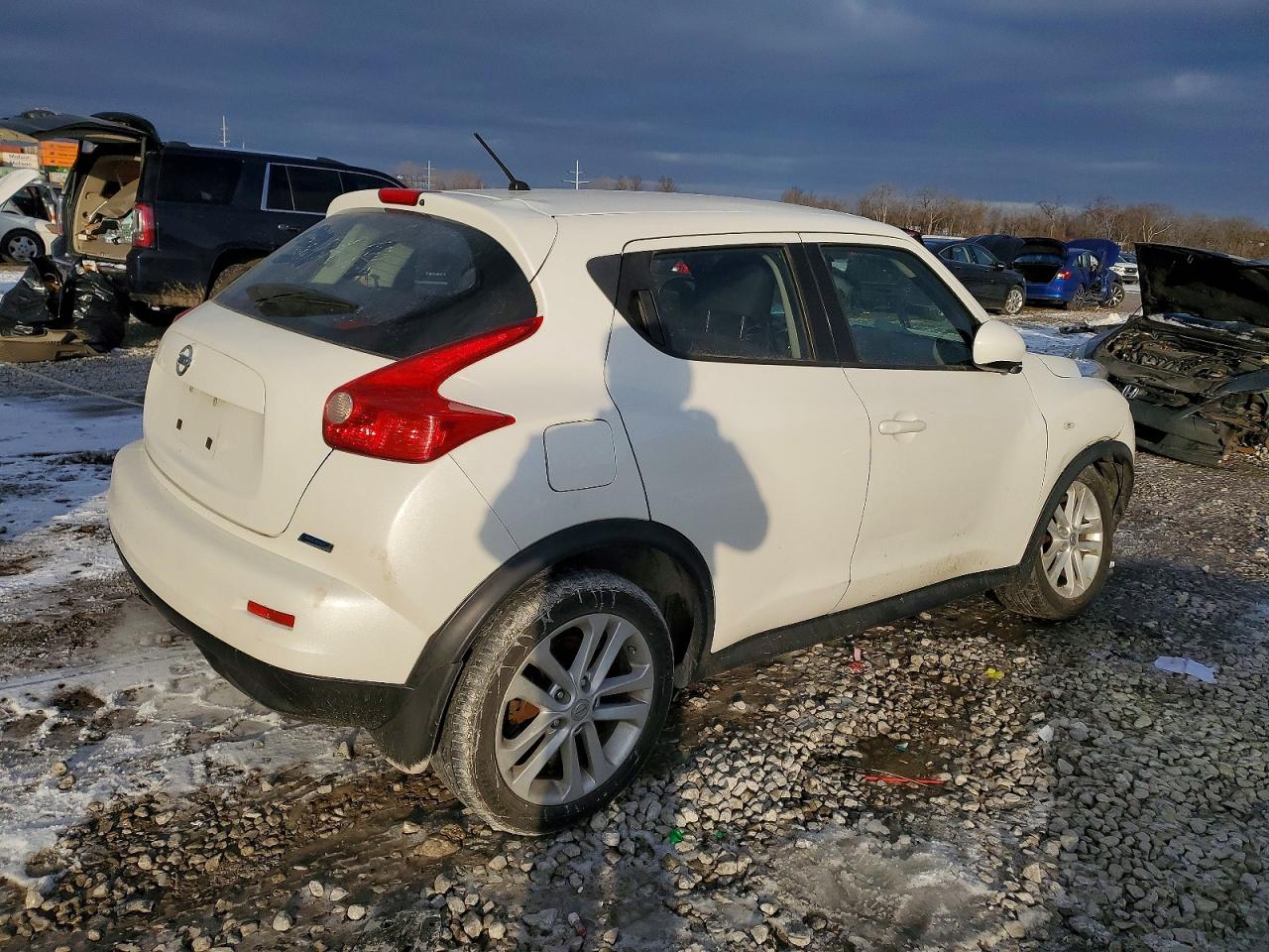2014 Nissan Juke S White vin: JN8AF5MR9ET361813
