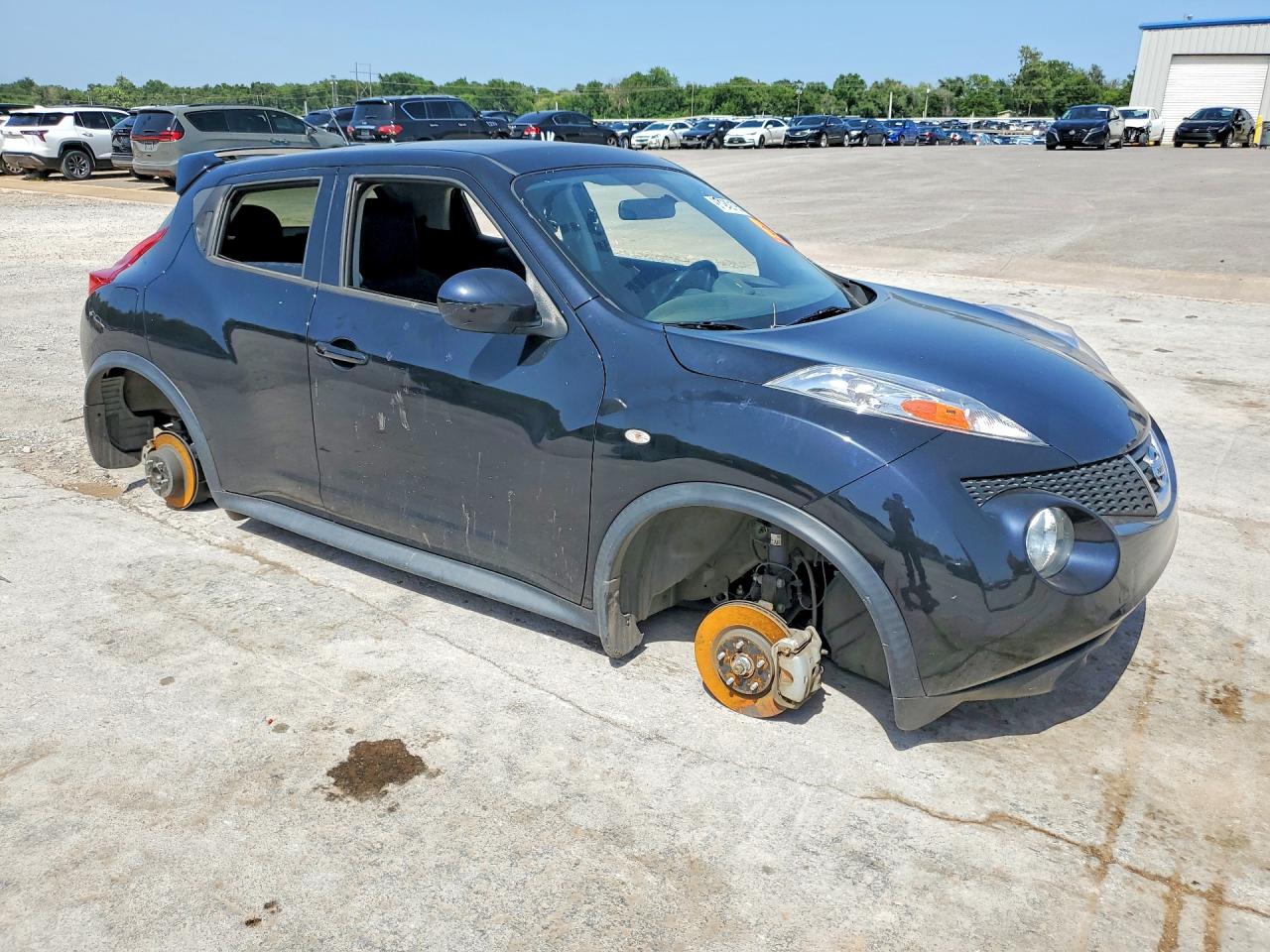 2014 Nissan Juke S Угольный vin: JN8AF5MR9ET451916