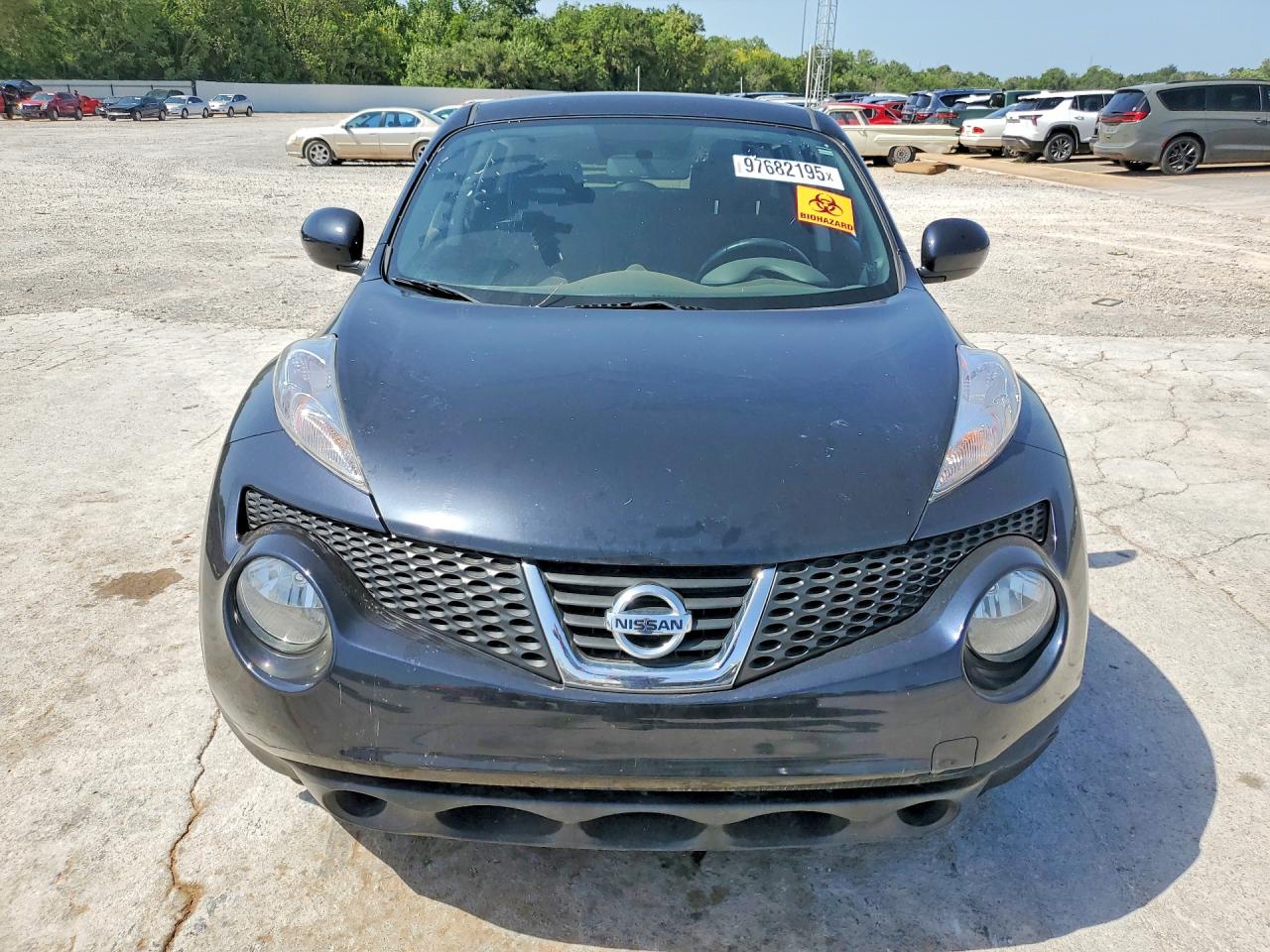 2014 Nissan Juke S Угольный vin: JN8AF5MR9ET451916