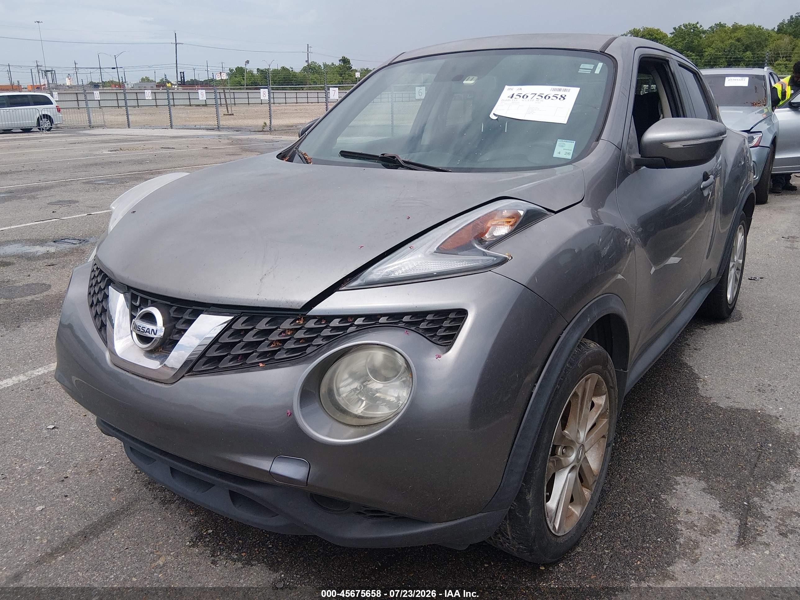 2015 Nissan Juke Sv Gray vin: JN8AF5MR9FT504163