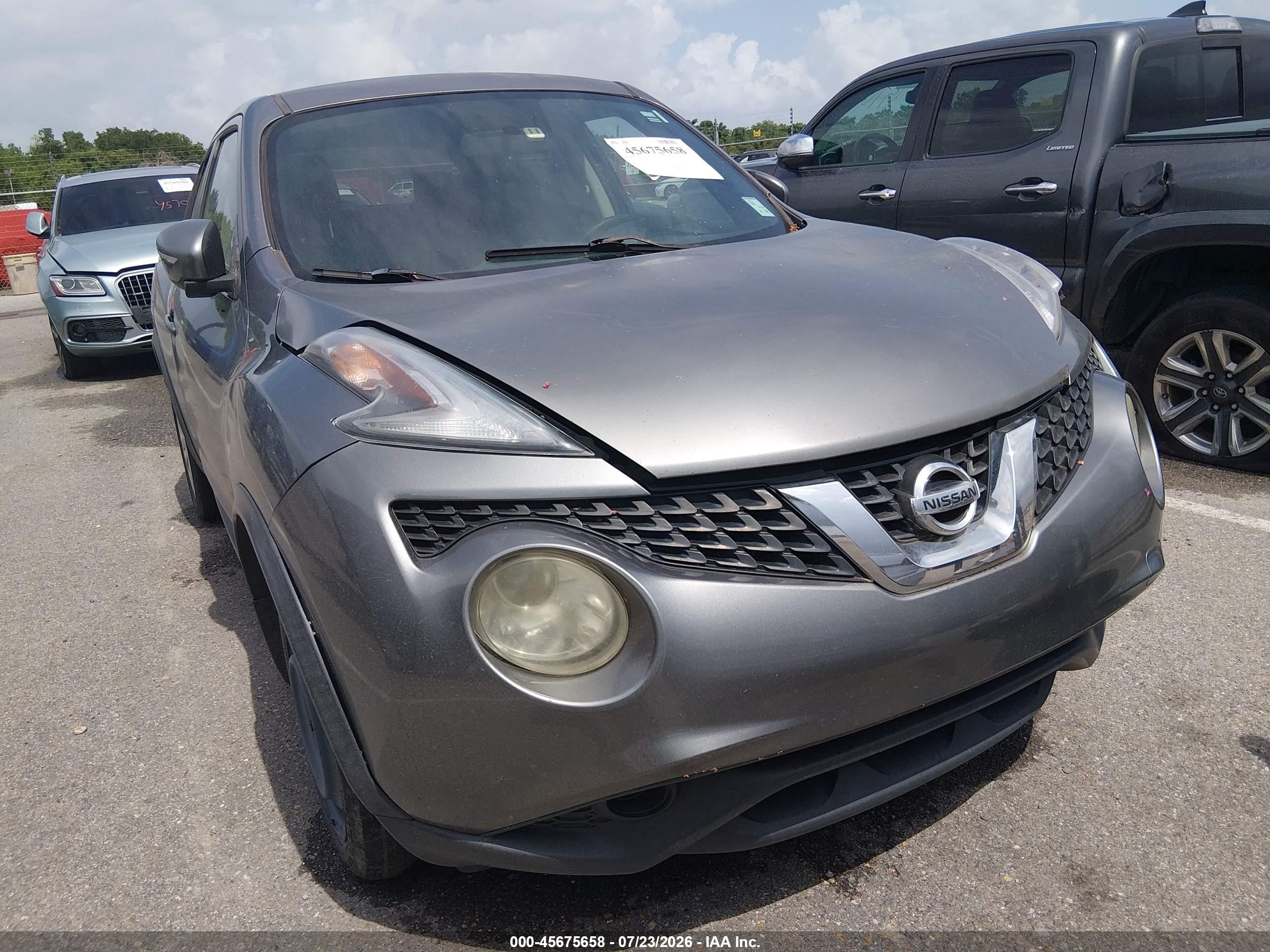 2015 Nissan Juke Sv Gray vin: JN8AF5MR9FT504163