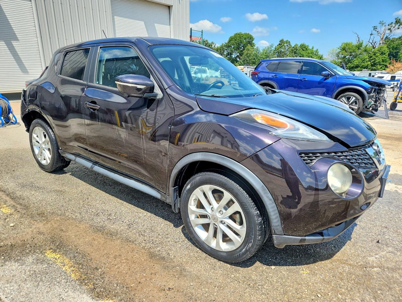2015 Nissan Juke Sv Бордовый vin: JN8AF5MR9FT505636